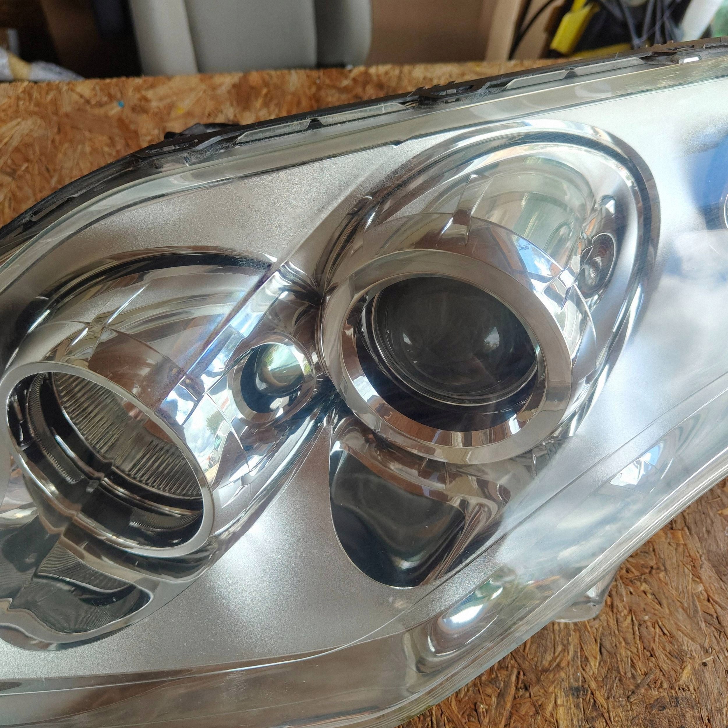 Renault Laguna III light front left 260600033R