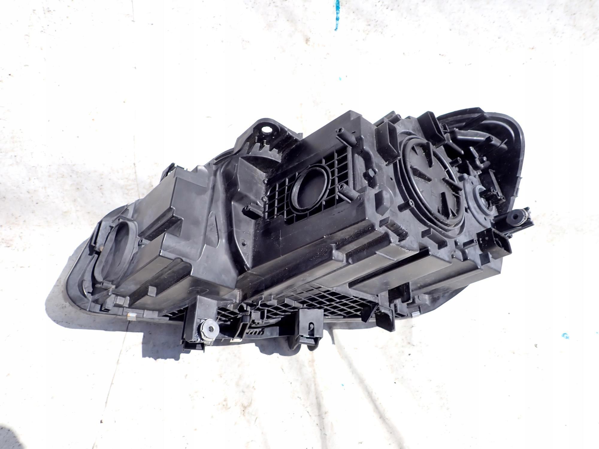 BMW 2 F45 F46 and 1 14-18 light front front right