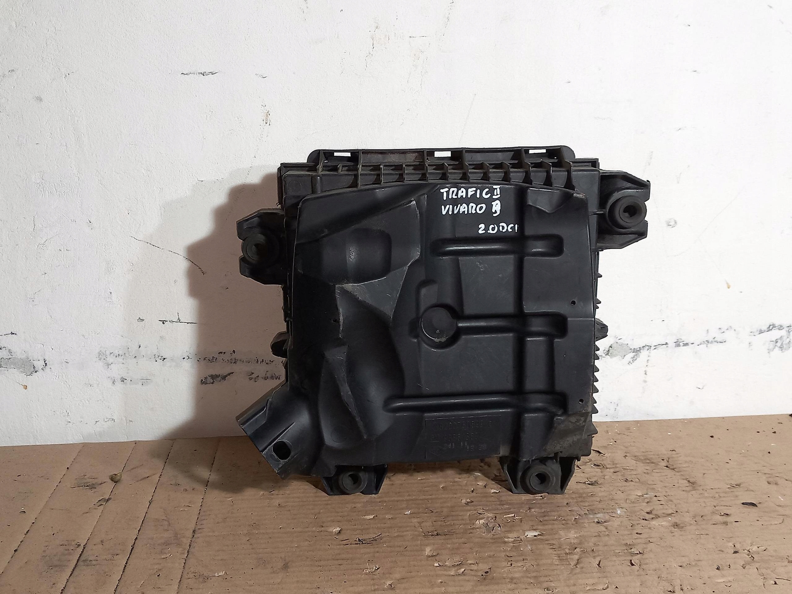 Gehäuse filter luft RENAULT TRAFIC II 2.0 DCI 8200760899B 06-14