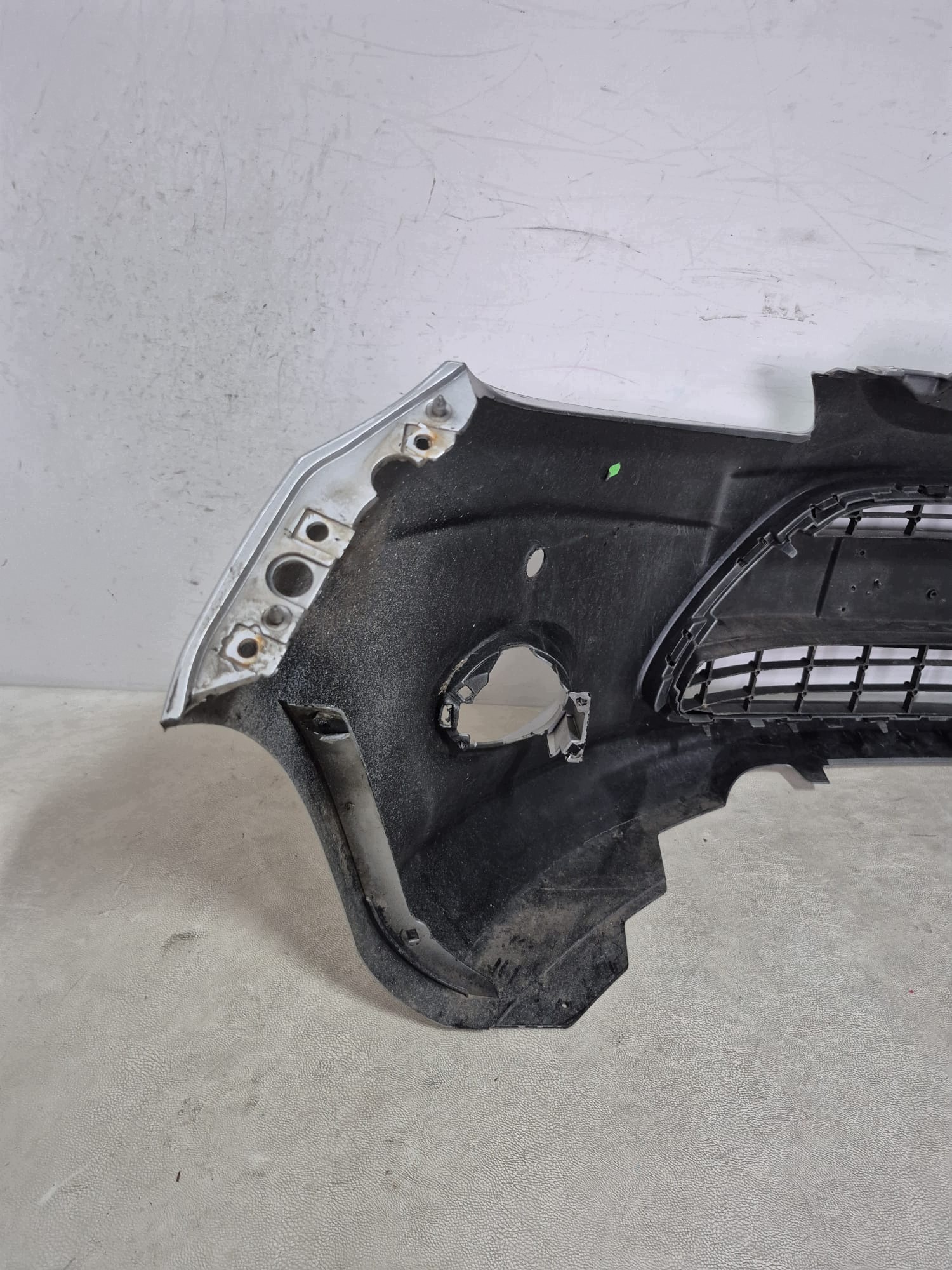 FORD FIESTA VII 7 MK7 08-12 bumper front front PDC