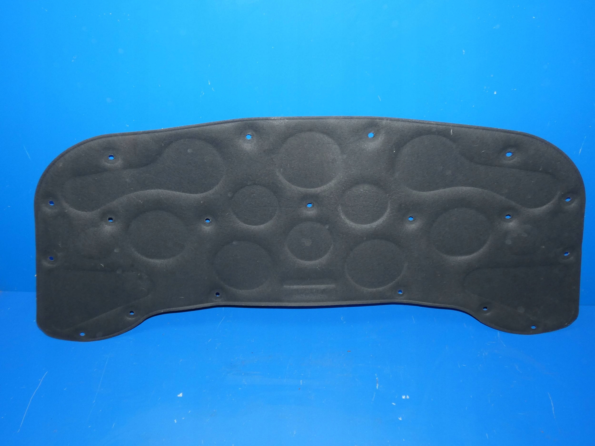 MERCEDES CLA W117 Insonorisation PODBITKA du capot
