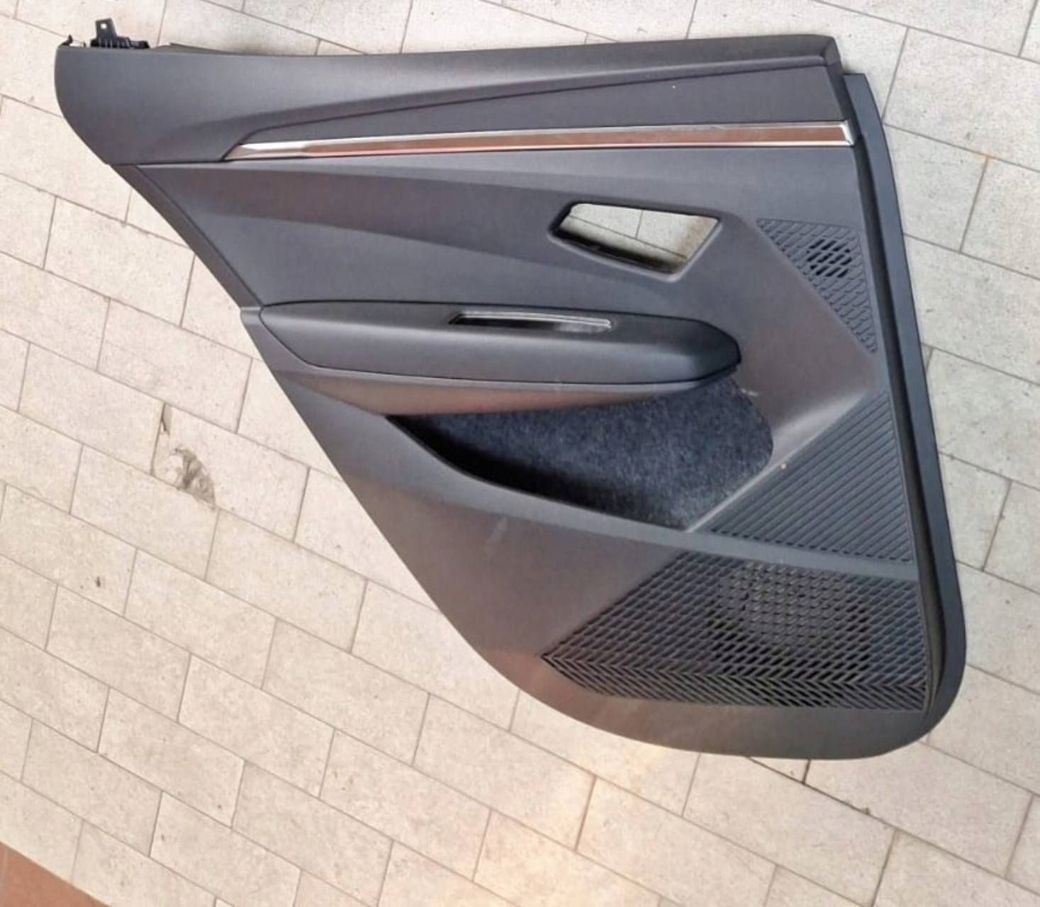 side door upholstery front side left Renault Megane E-Tech