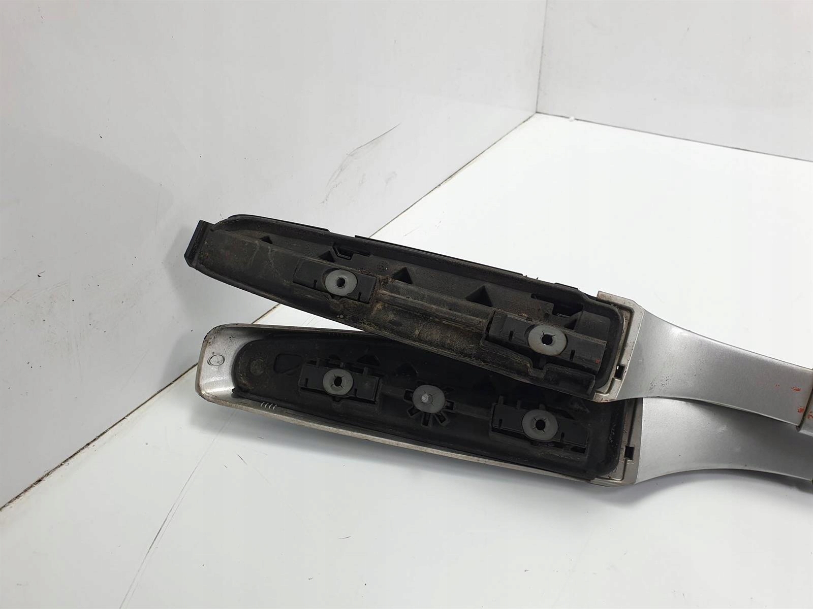 RELINGI DACHOWE VOLKSWAGEN TOURAN Part manufacturer Other