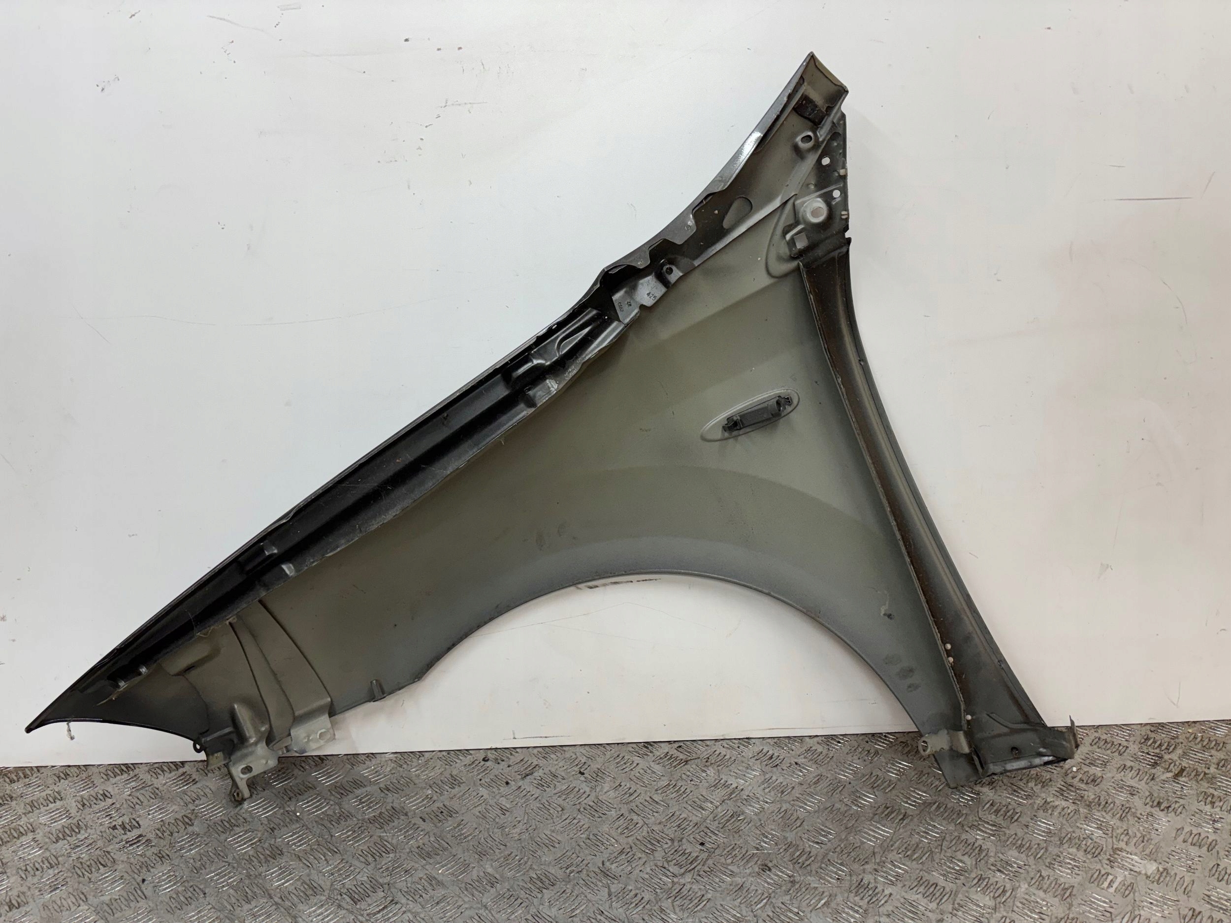 fender front front right FIAT CROMA 05