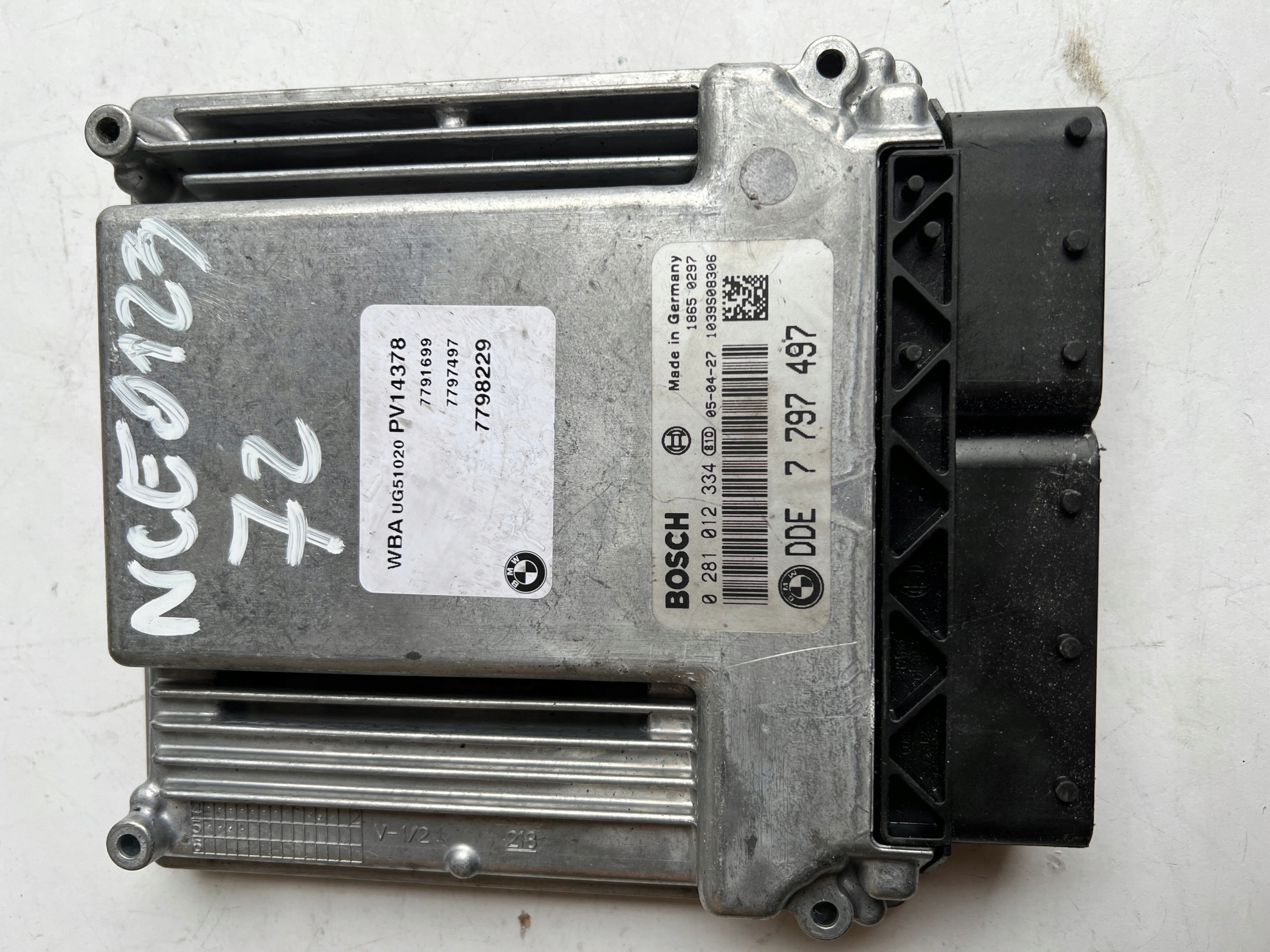BMW E90 Computer ECU 0281012334 7797497 7791699 77