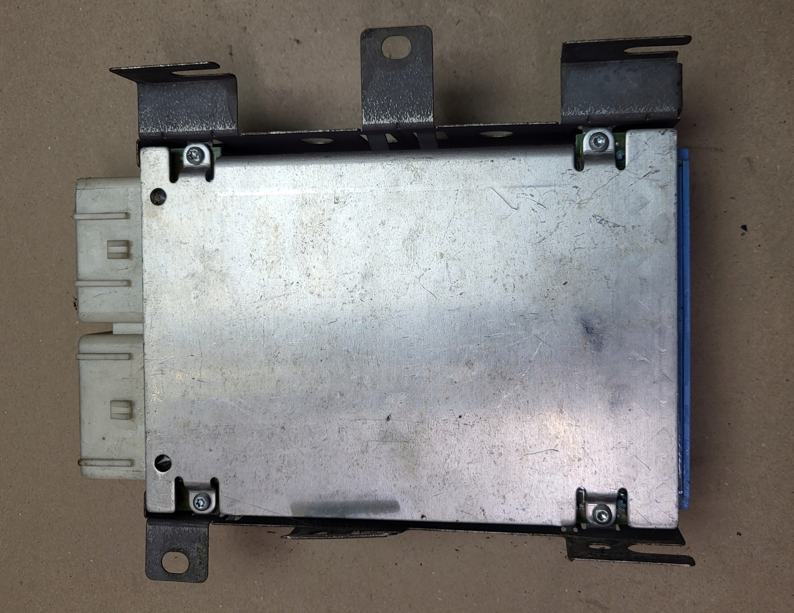 module control unit computer BCM NADWOZIA CHRYSLER VOYAGER DODGE CARAVAN OE
