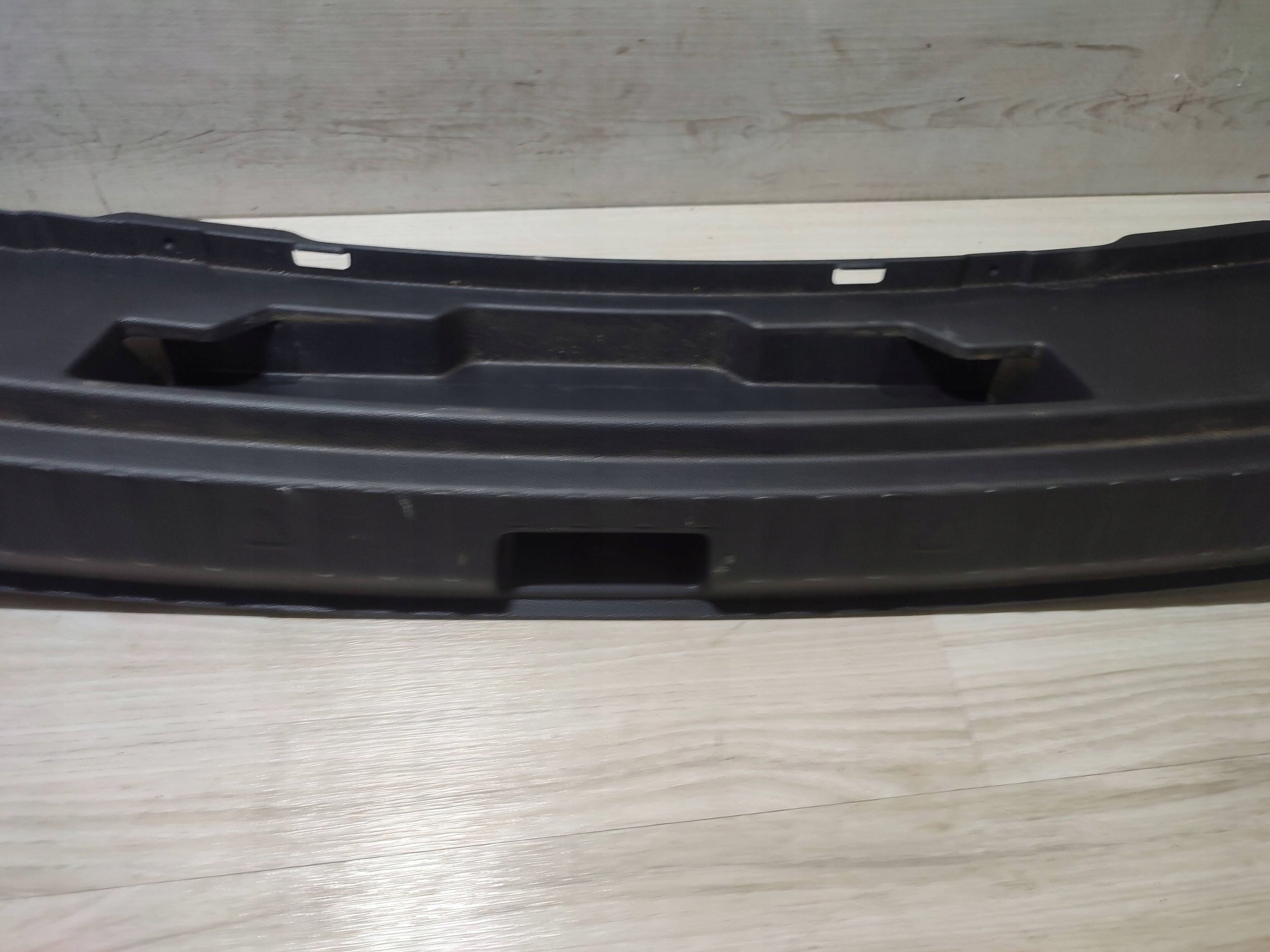 Skoda Scala 2020 cover supports boot