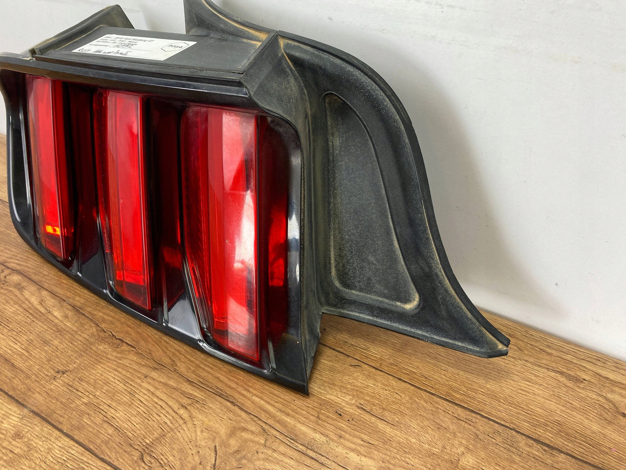 light rear left Ford Mustang VI 2015+