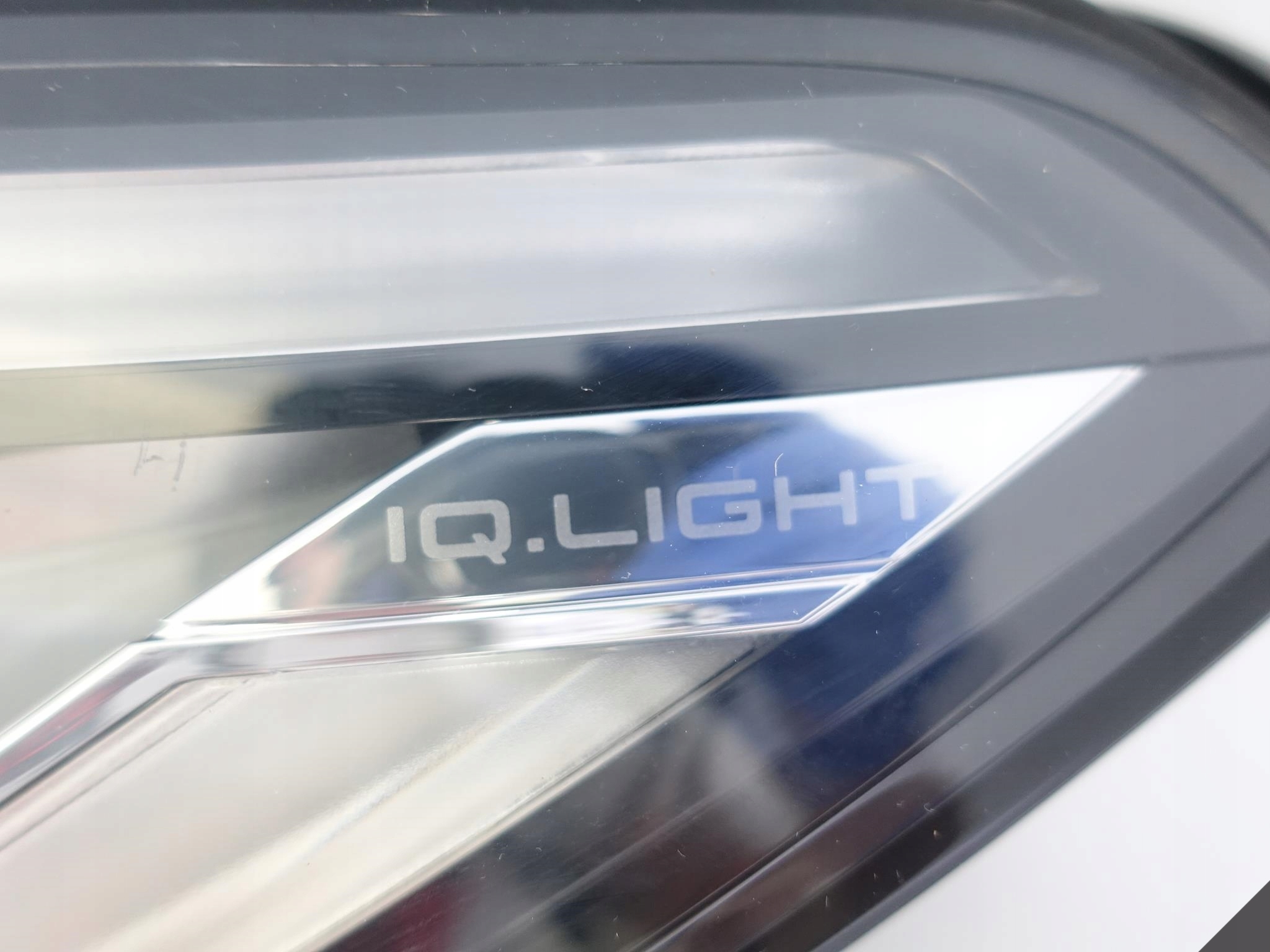 VW ID.3 10B 19- light IQ.LIGHT FULL LED left EU