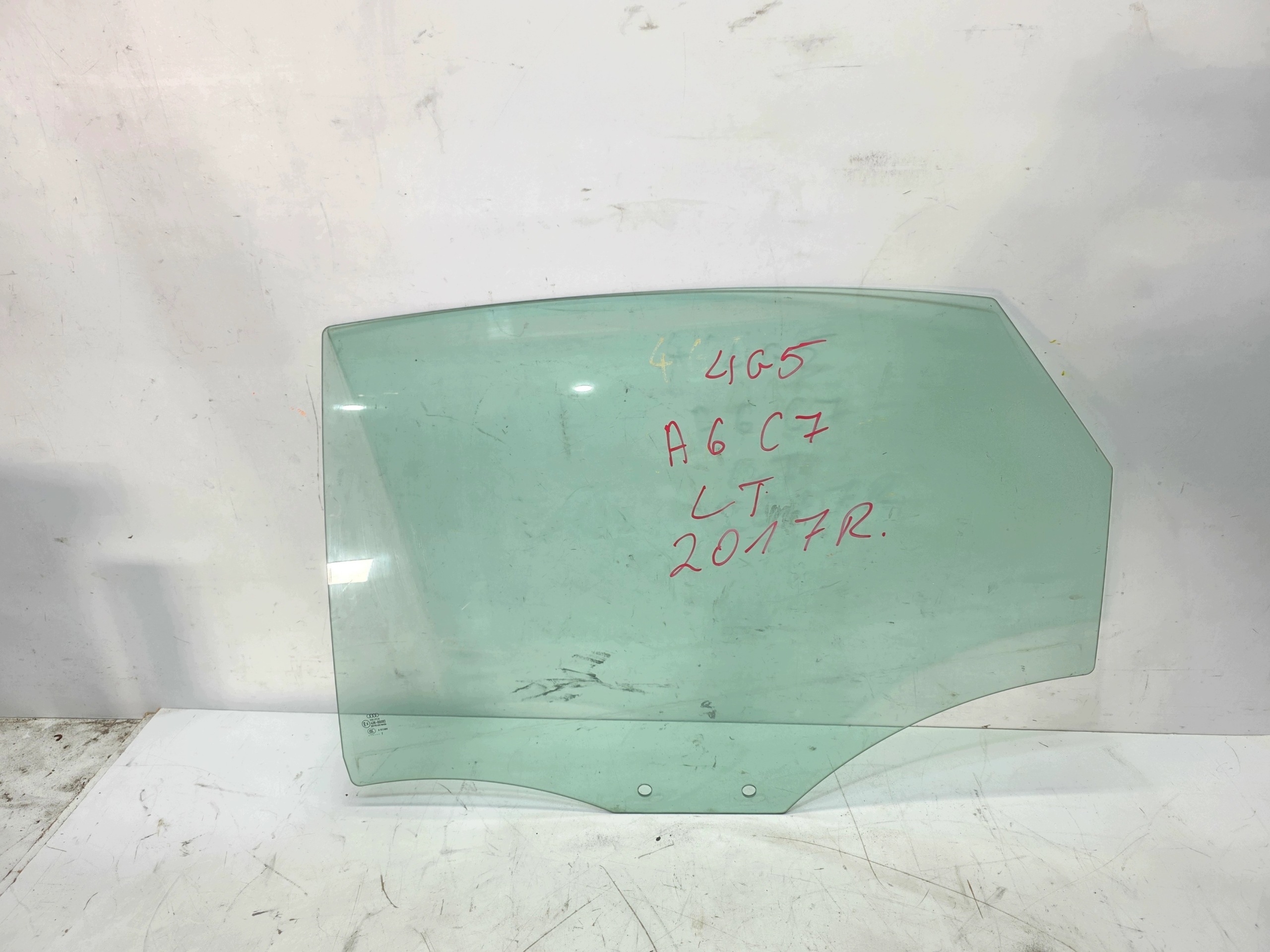 window door left rear part AUDI A6 C7 sedan 4F5 2017 year original