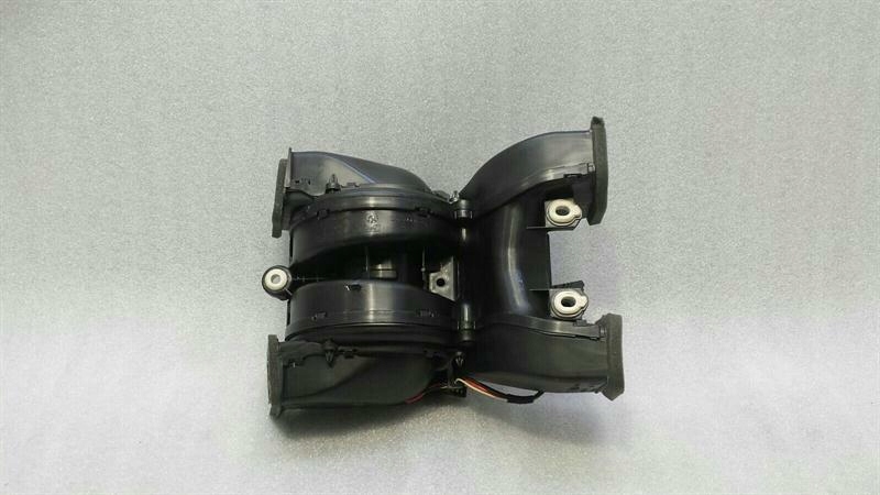 BMW 7 Series F02 F01 9204485-03