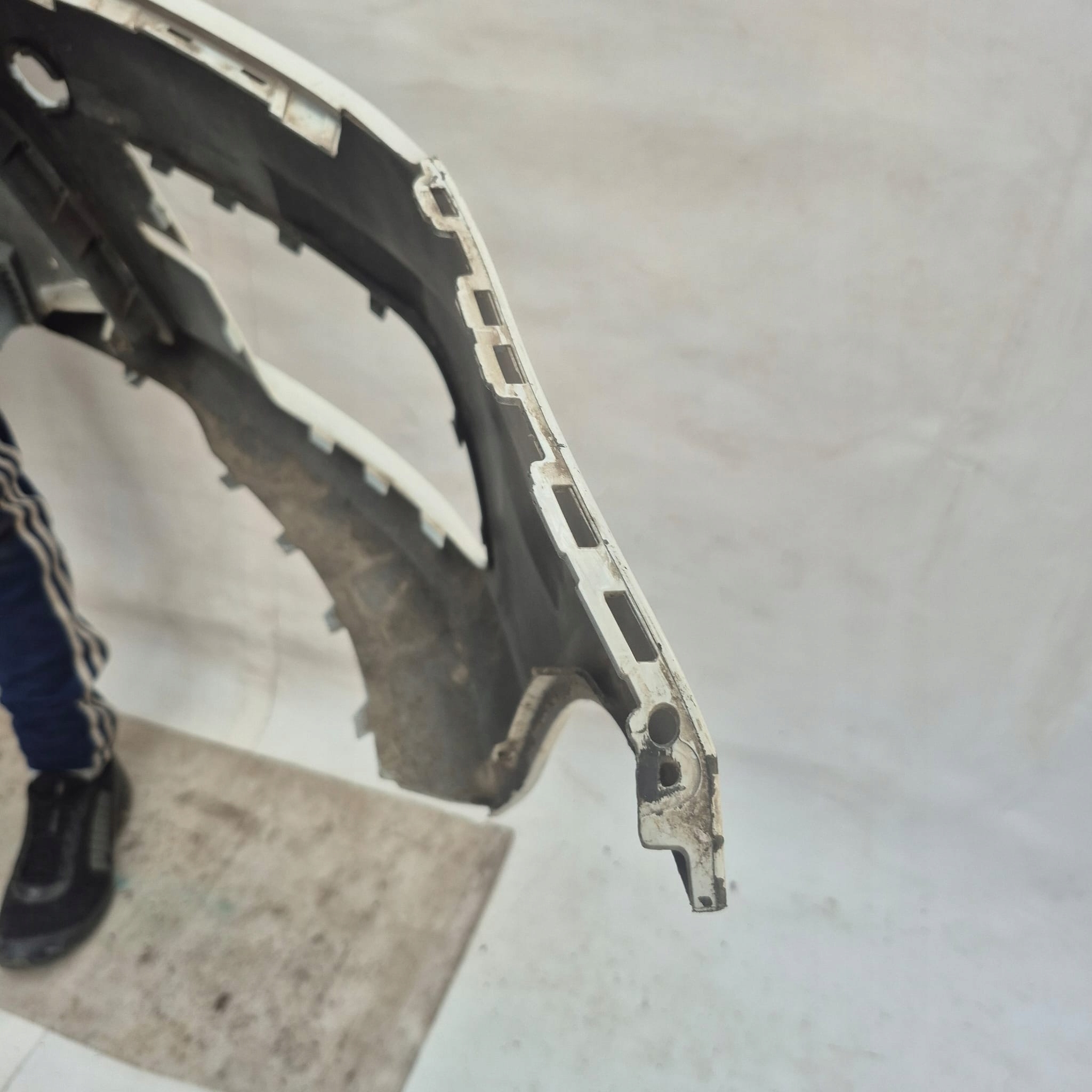 VW CADDY III LIFT 2K5 15 - bumper front front without DZIUR 2K5807221K