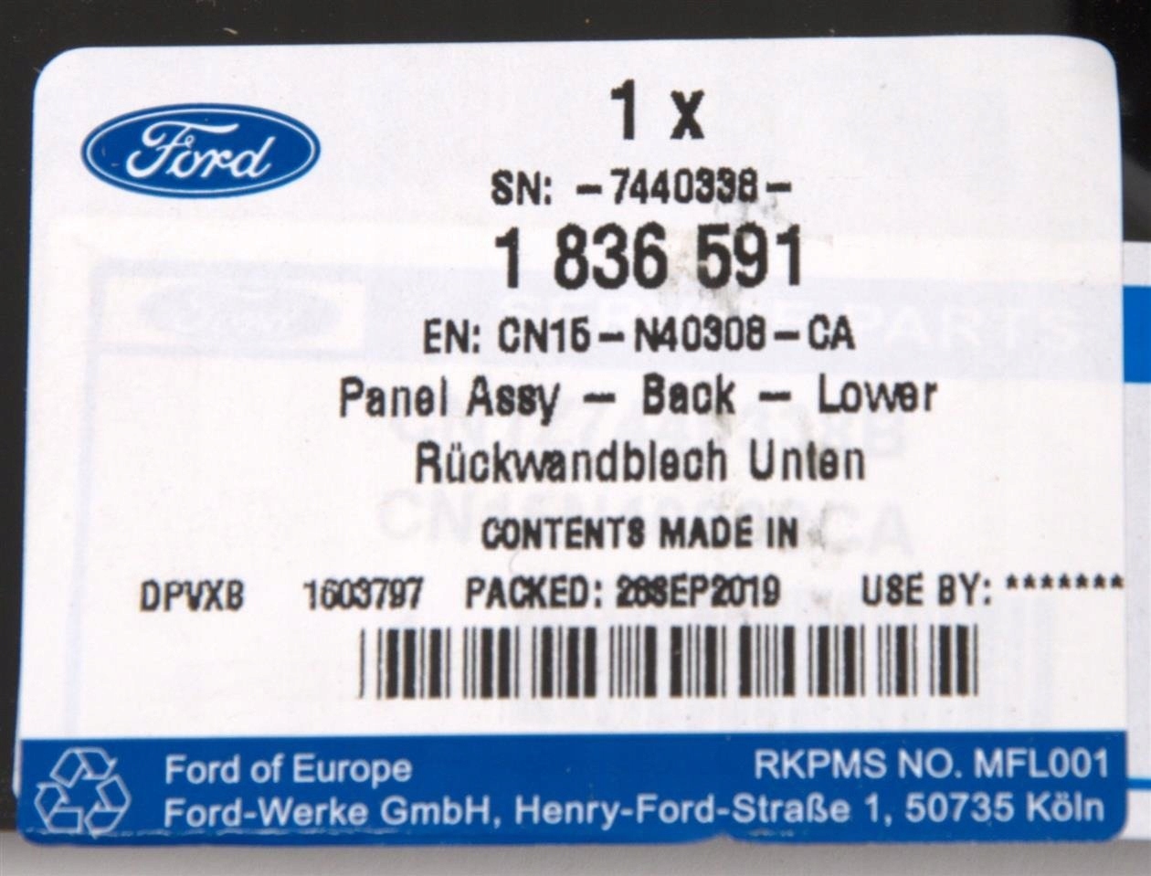 PAS TYLNY WEWNETRZNY ECOSPORT 17 Part manufacturer Ford original OE
