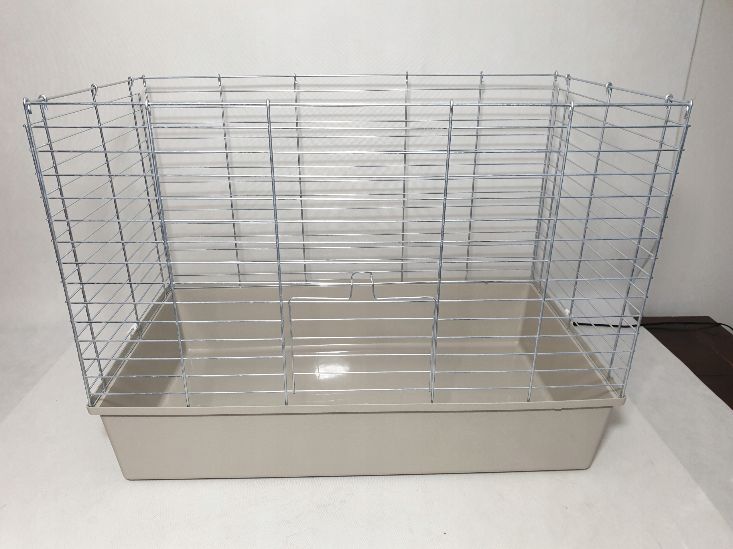 Levně Kotec S Podstavcem Pro Prasátko Králíka Psa