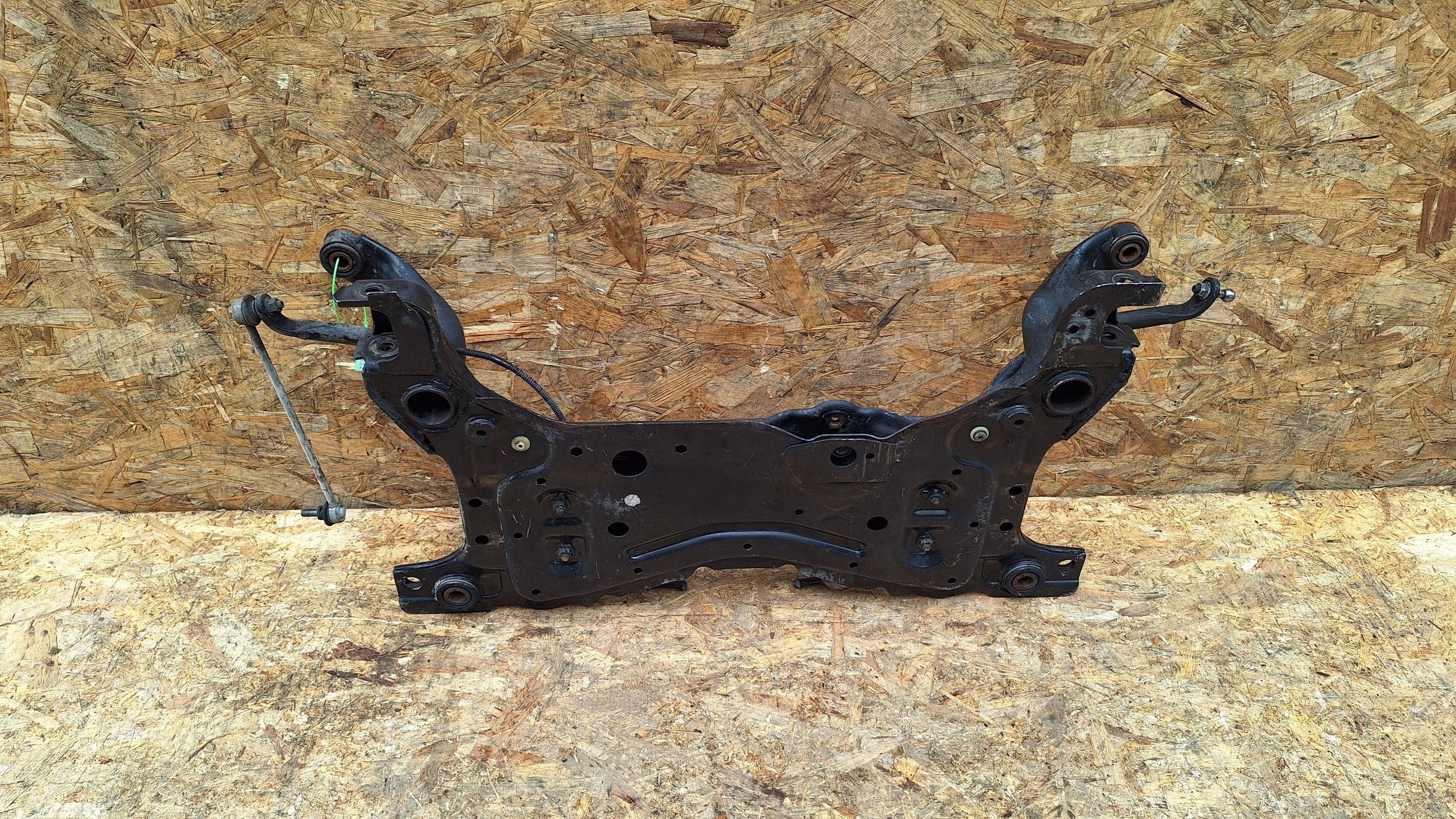 axle beam subframe axle beam sider front FORD FOCUS MK2 C-MAX MK1