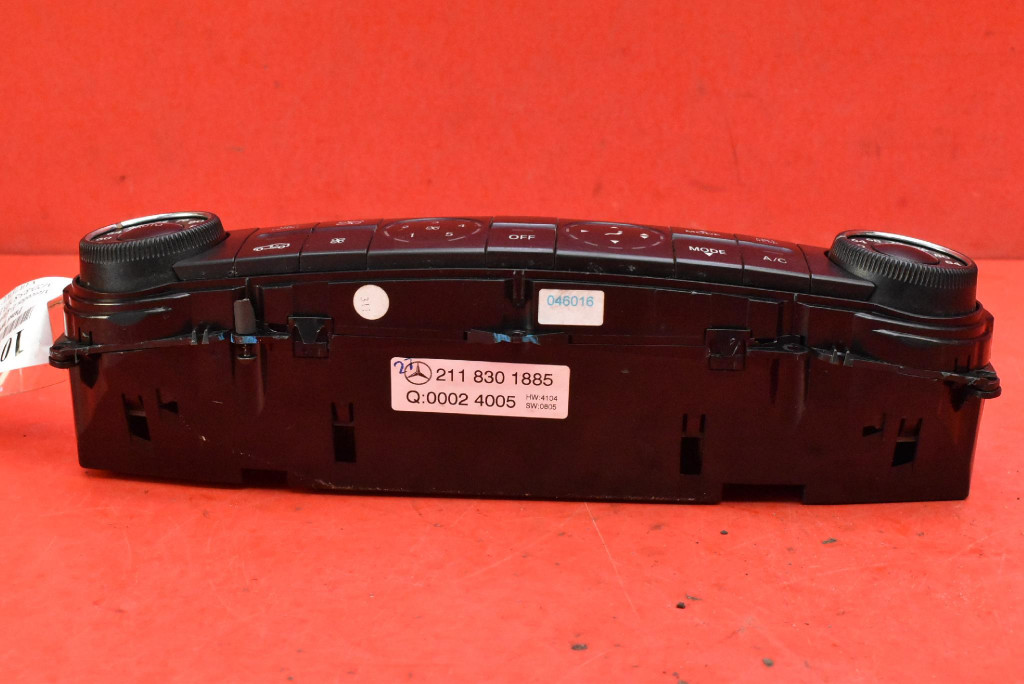 control panel air conditioning devices KLIMY 2118301885 MERCEDES E-KLASA W211 02-06