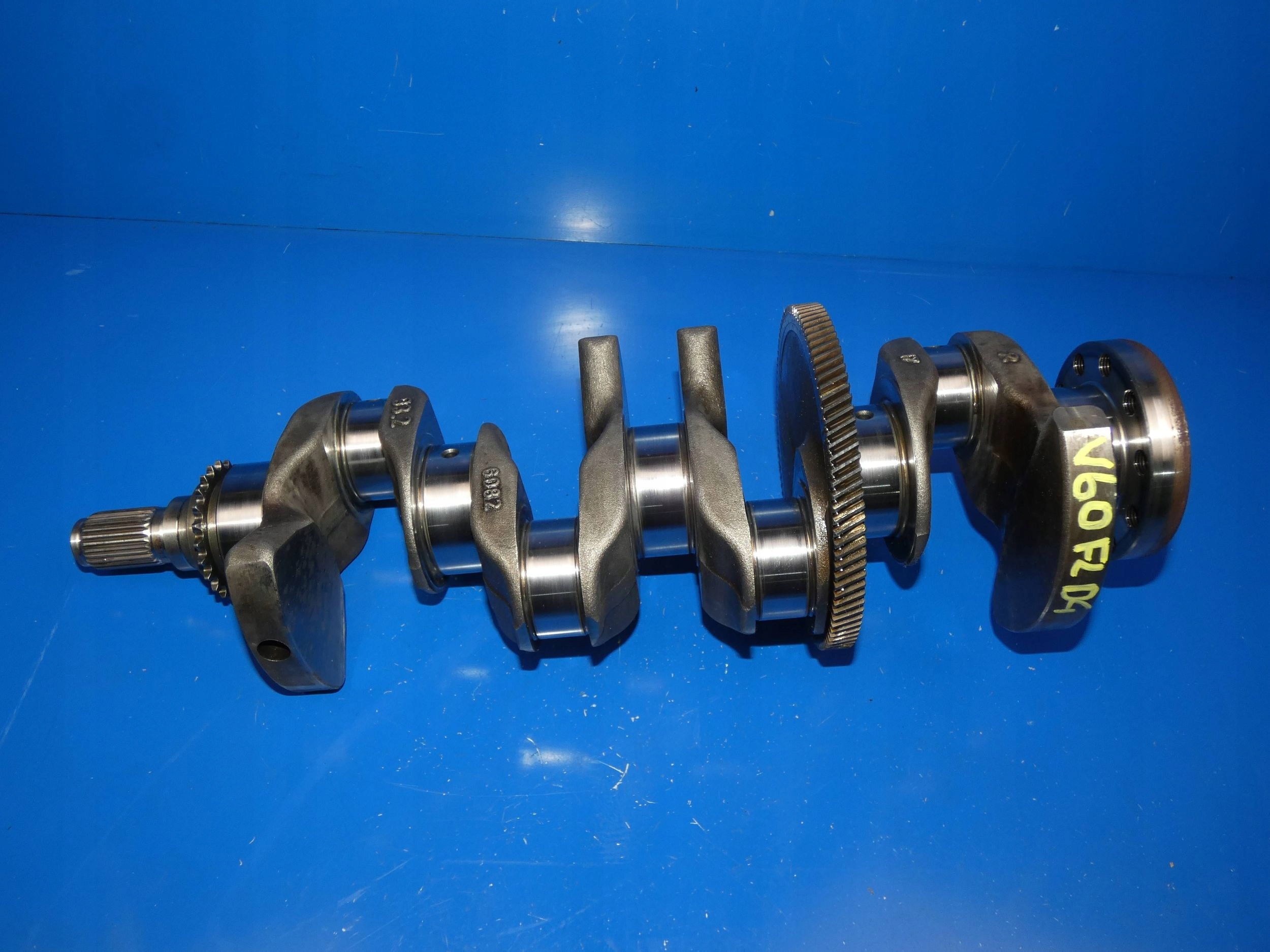 VOLVO V60 S60 II XC90 XC60 S90 2.0 D4 crank NOMINALNY PANEWKI D4204T5