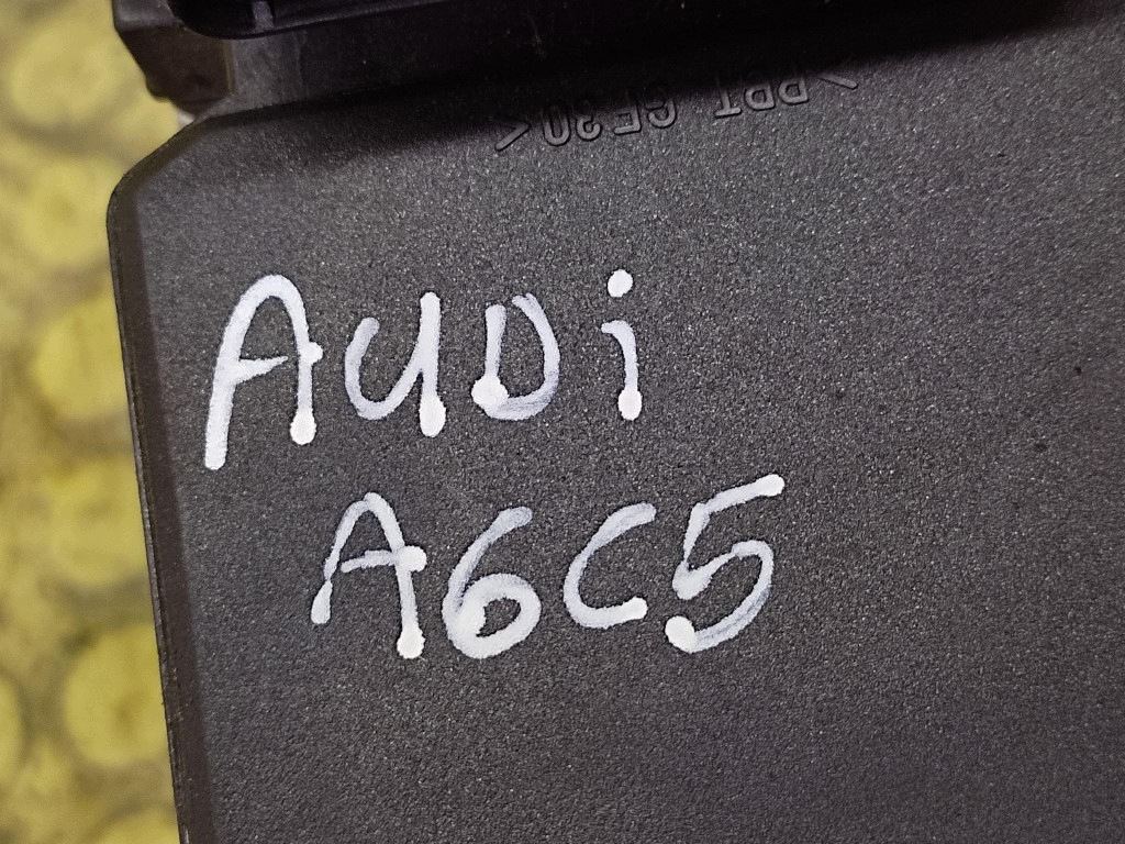 AUDI A6 C5 pompe ABS 0265220405