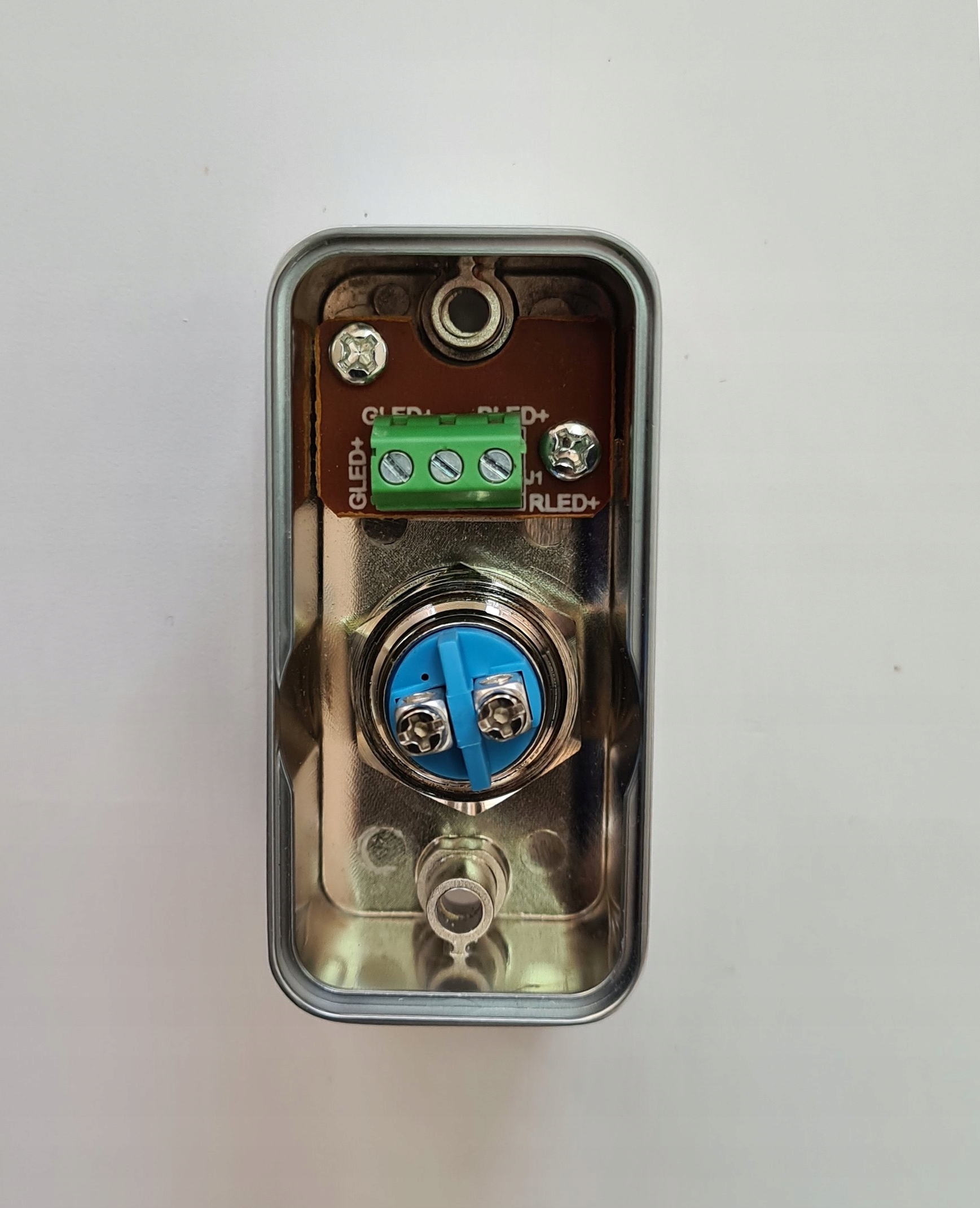 PRZYCISK OTWARCIA DRZWI FURTKA BRAMA S001L LED zewnętrzny IP67 Rodzaj domofonu Jednorodzinny