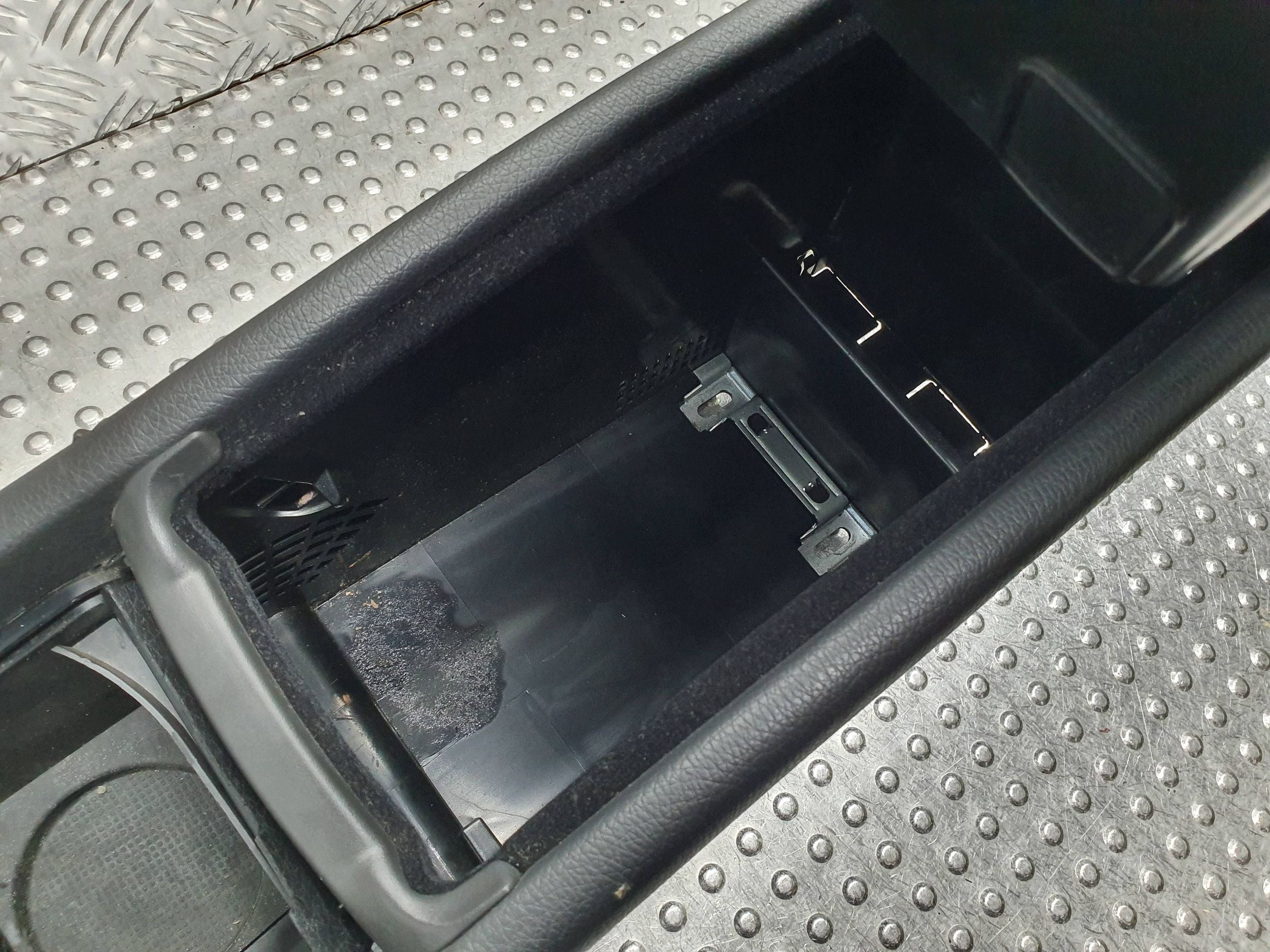 TUNEL central console armrest MERCEDES W203