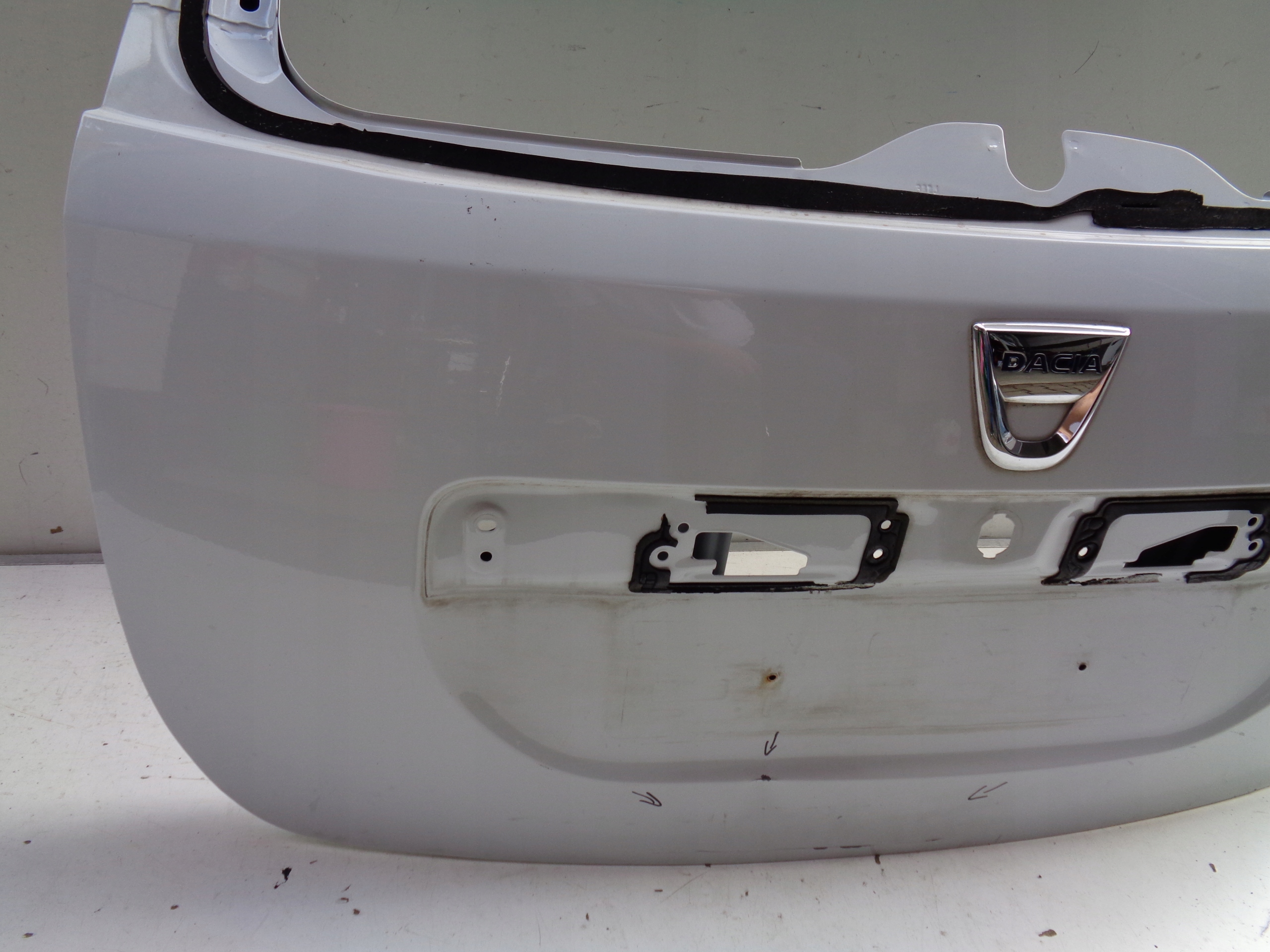 boot doors DACIA LOGAN 12- MCV NR 41045