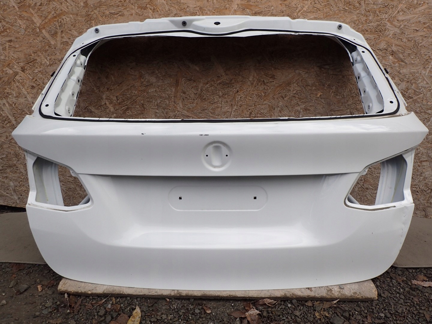 boot door cover boot BMW 2 II F45 ACTIVE