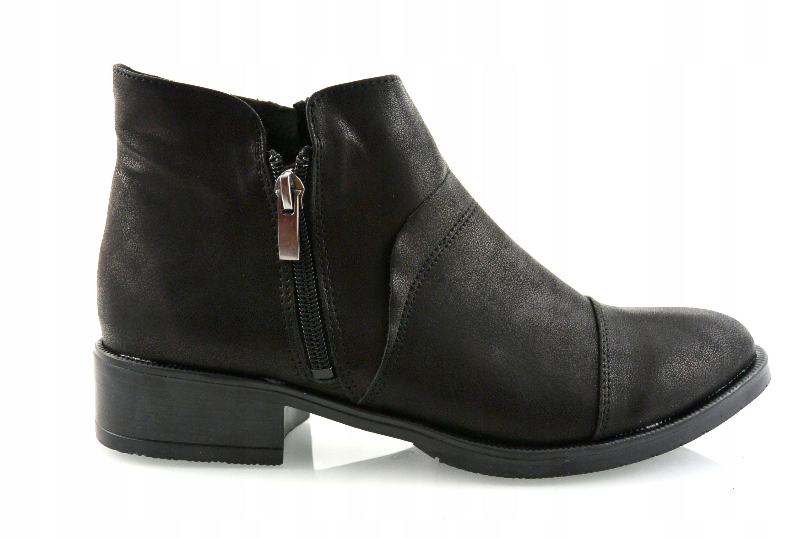 Polské Černé Zateplené Kotníkové Boty S Plochým Podpatkem 37