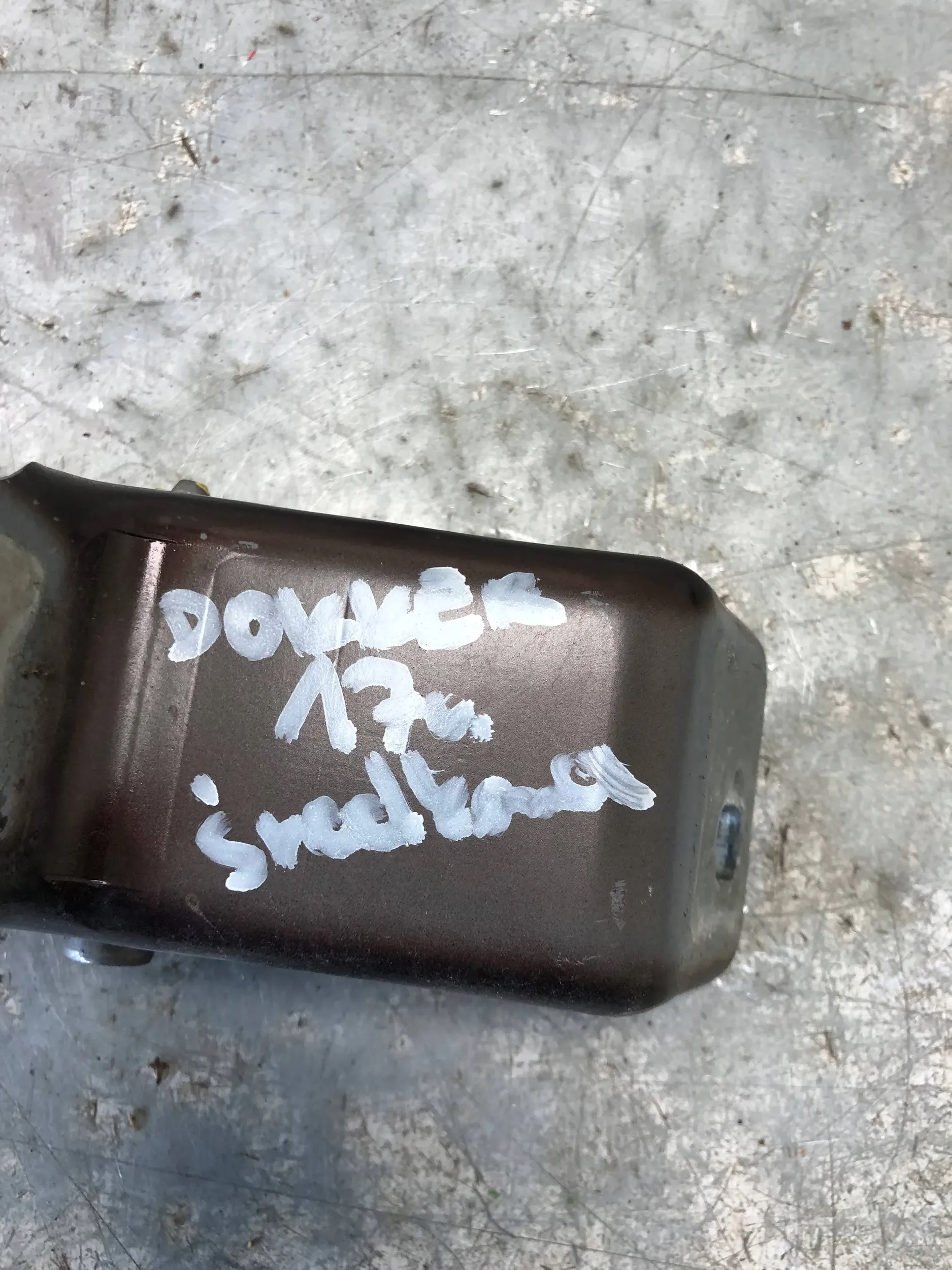 rolle PROWADNICA mitte Tür gleitende DACIA DOKKER 824A65571R