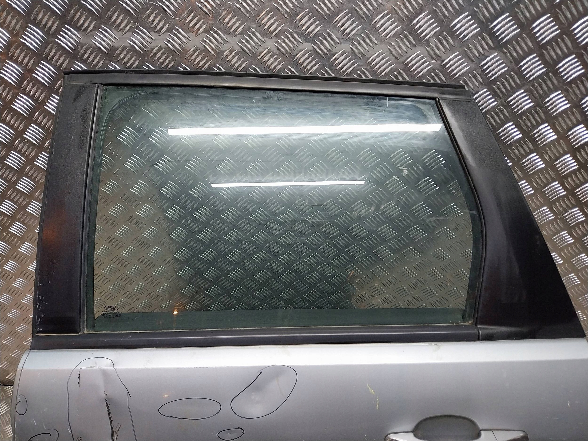 Tür heck links FORD FOCUS MK2 KOMBI 04