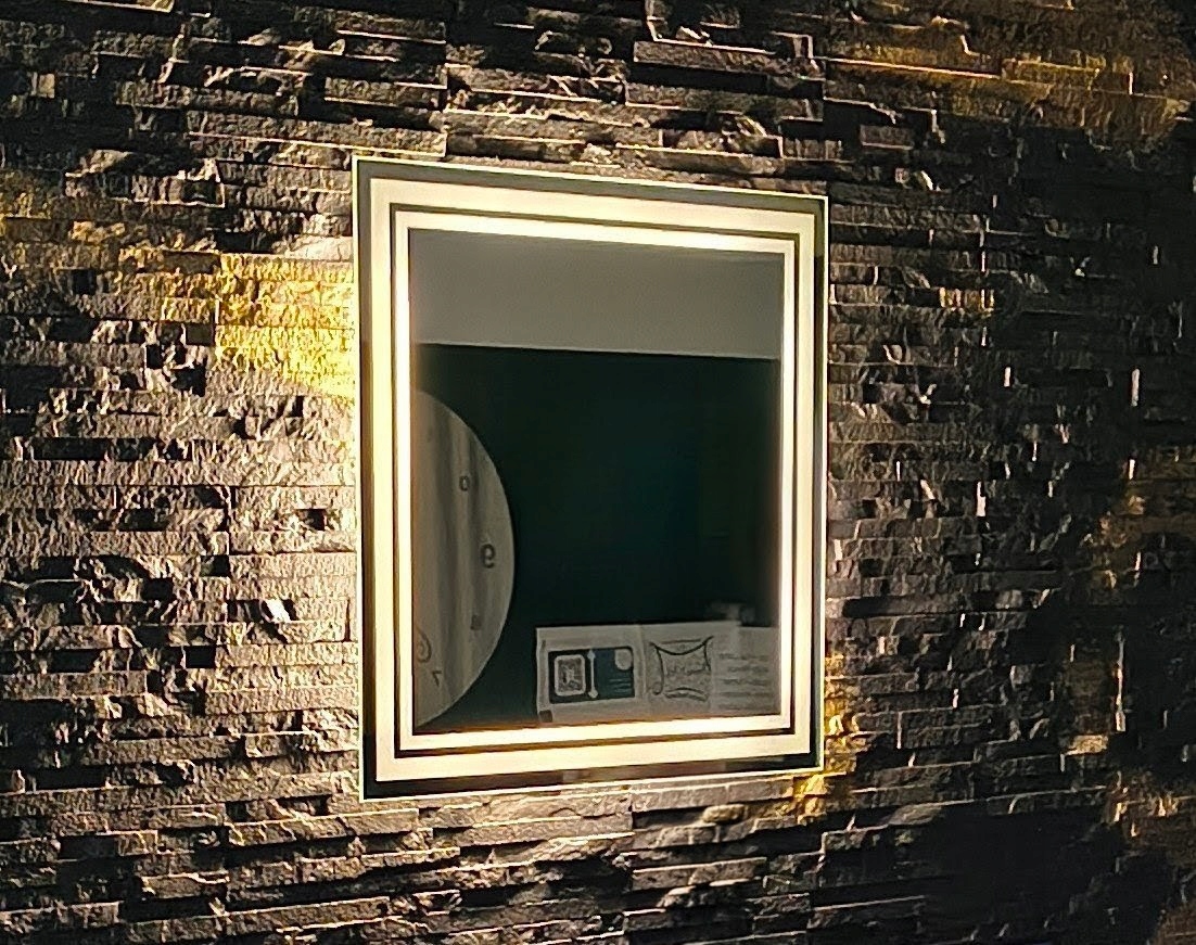 Led zrkadlo Na dotyk Do domu, kancelárie, hotela, šatne 70x90 cm