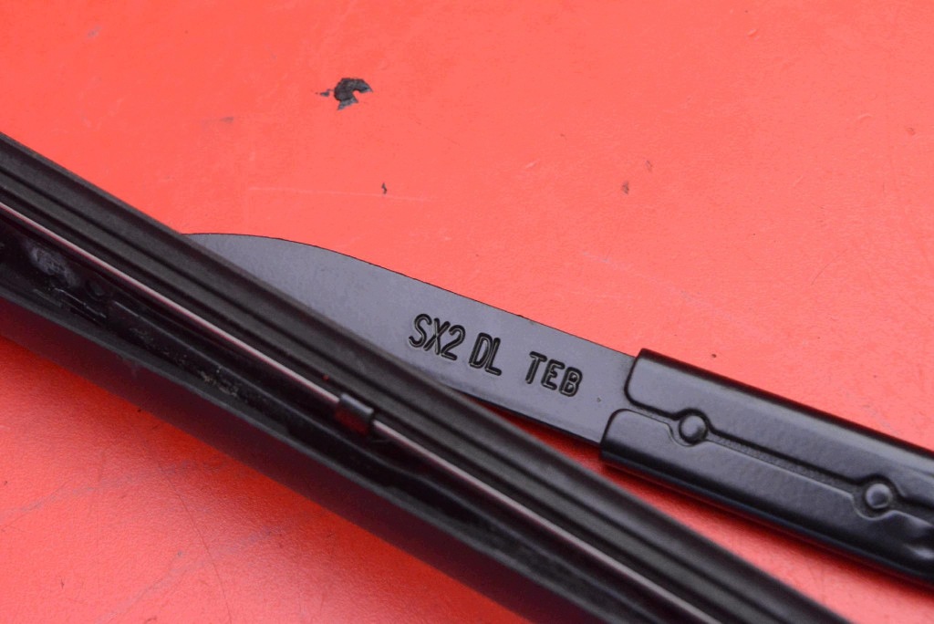 wiper arm front EU HYUNDAI KONA 2 II 23-25