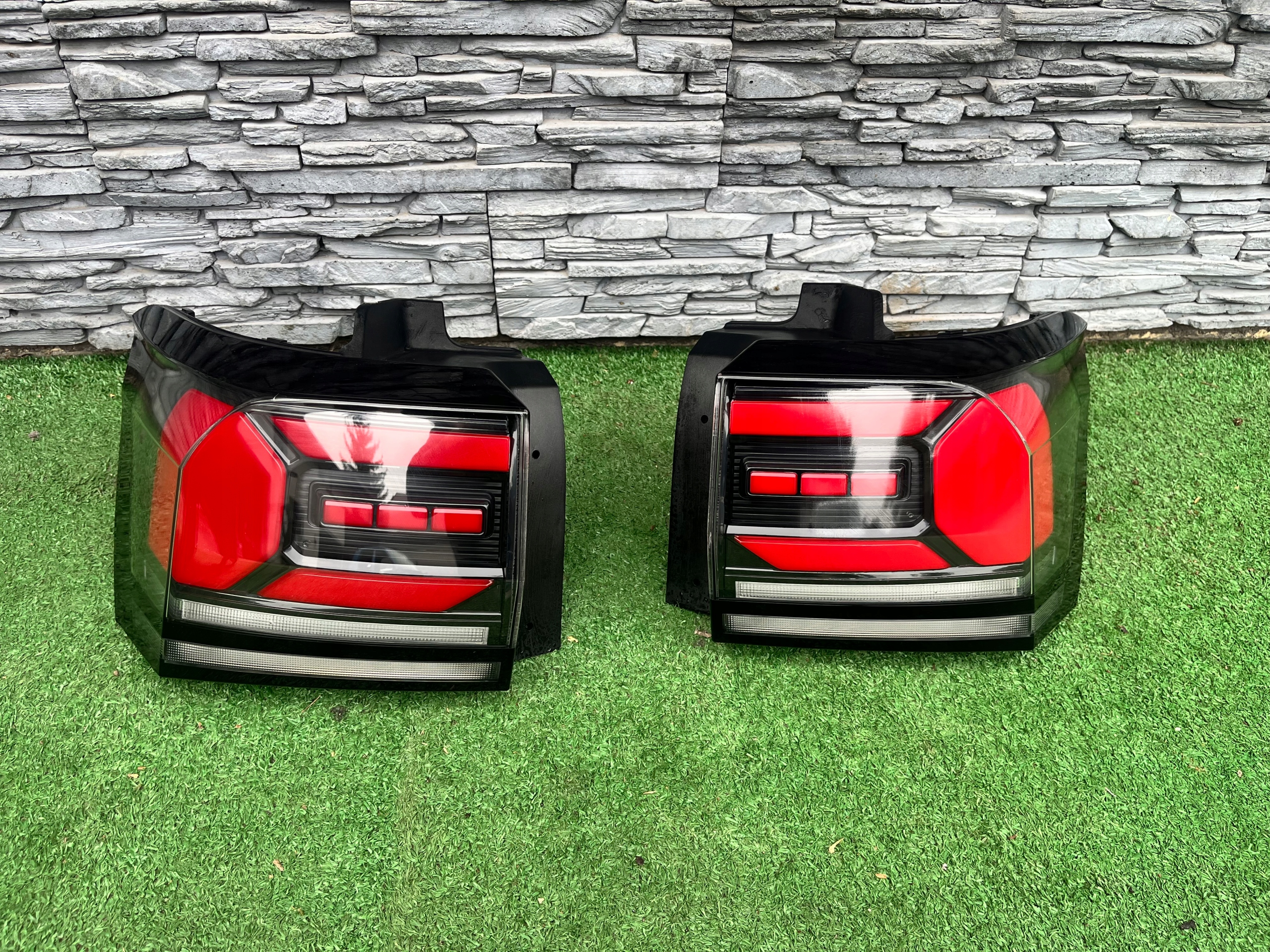 VW T-CROSS LAMPA TYŁ LEWA LED