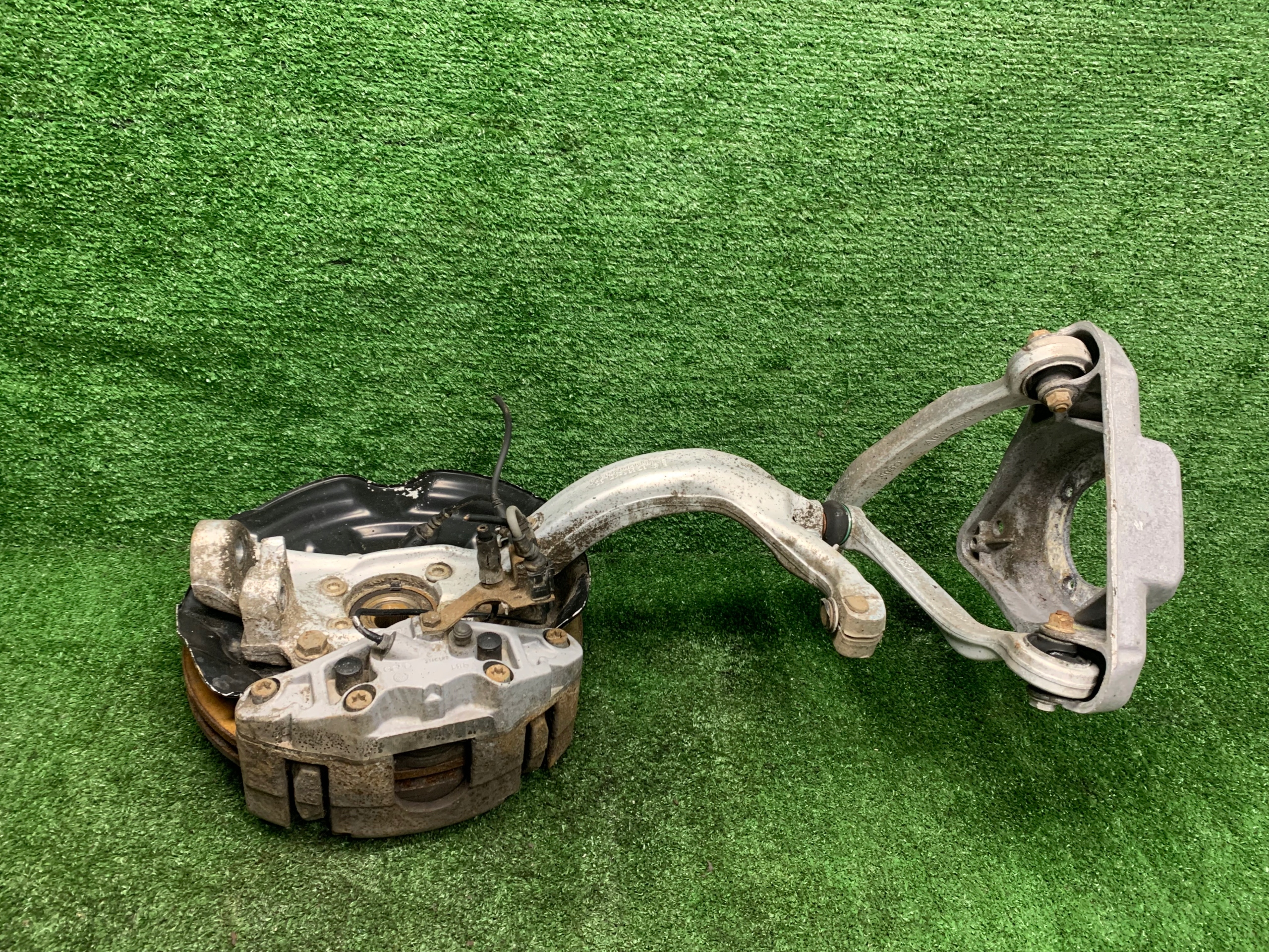 AUDI A6 C6 MCPERSON swing disc caliper arm KOMPLET left left