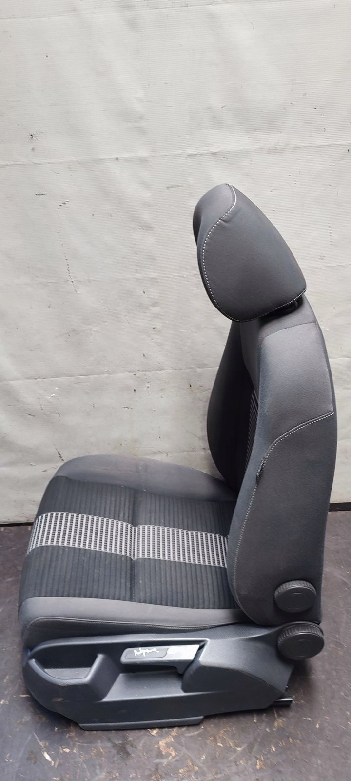 seat front front left driver´s podgrzewany VW Golf plus