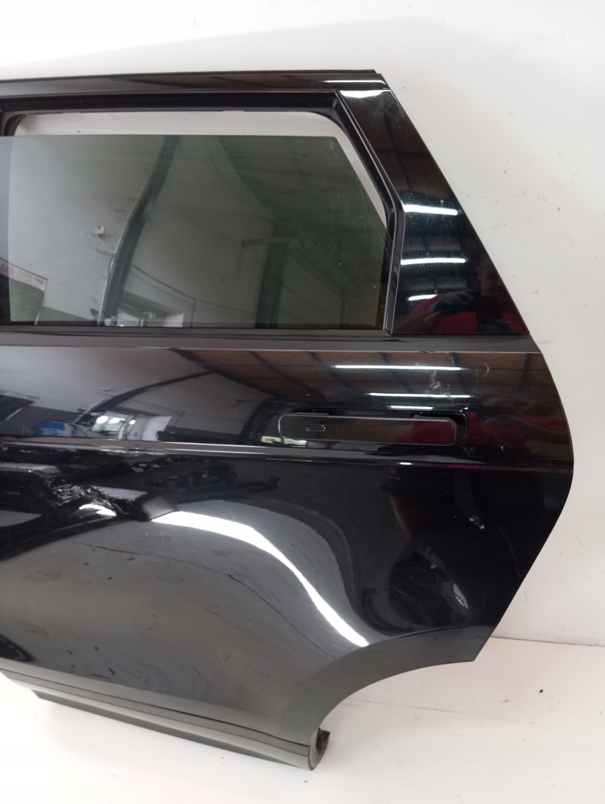 door left rear. RANGE ROVER EVOQUE II 19R