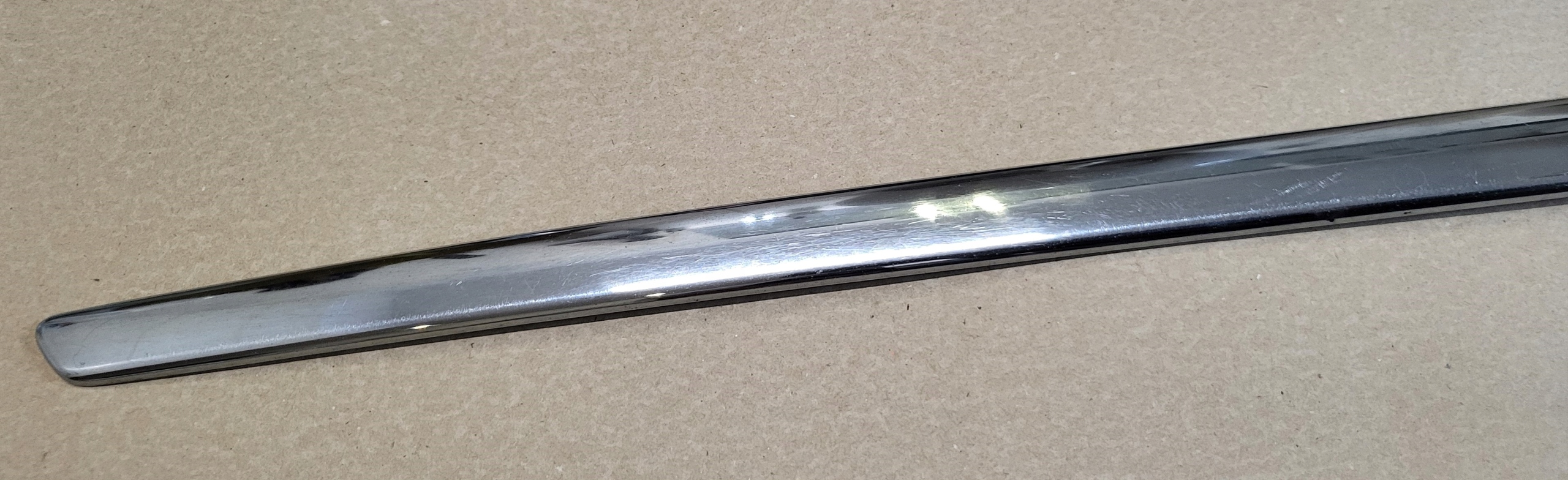 moulding chrome Z door left front FIAT LINEA OE
