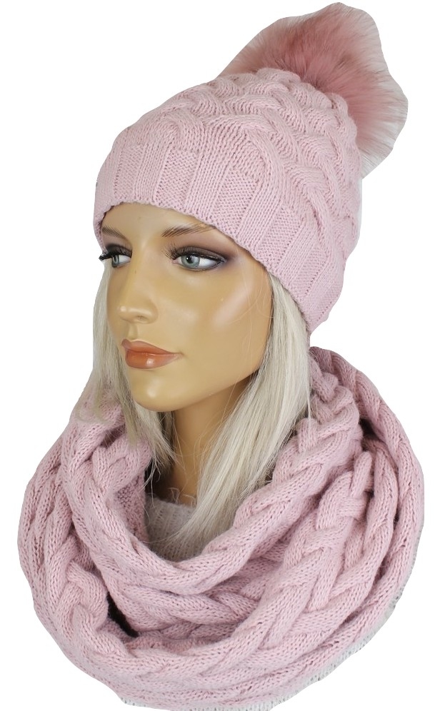 KOMPLET DAMSKI CZAPKA DAMSKA + KOMIN SZALIK CHUSTA Cechy dodatkowe brak