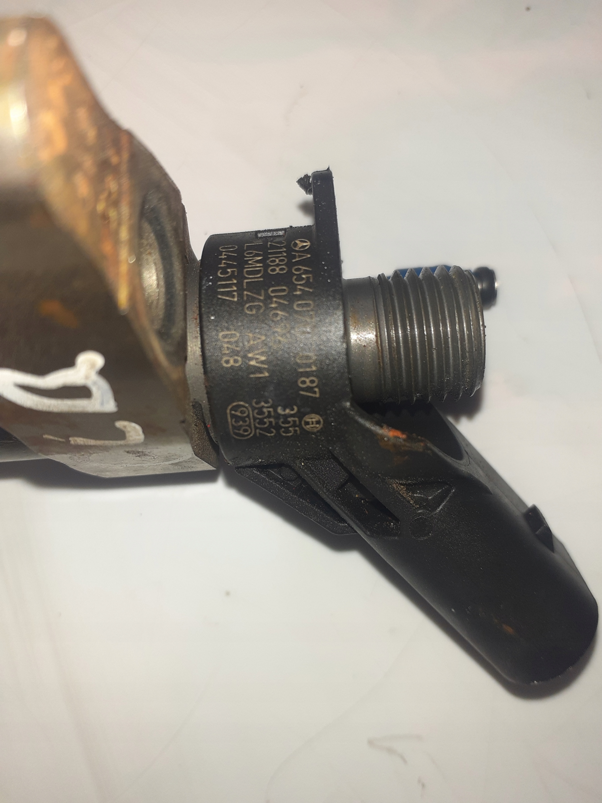 nozzle MERCEDES GLB A247 X247 2.0D CDI