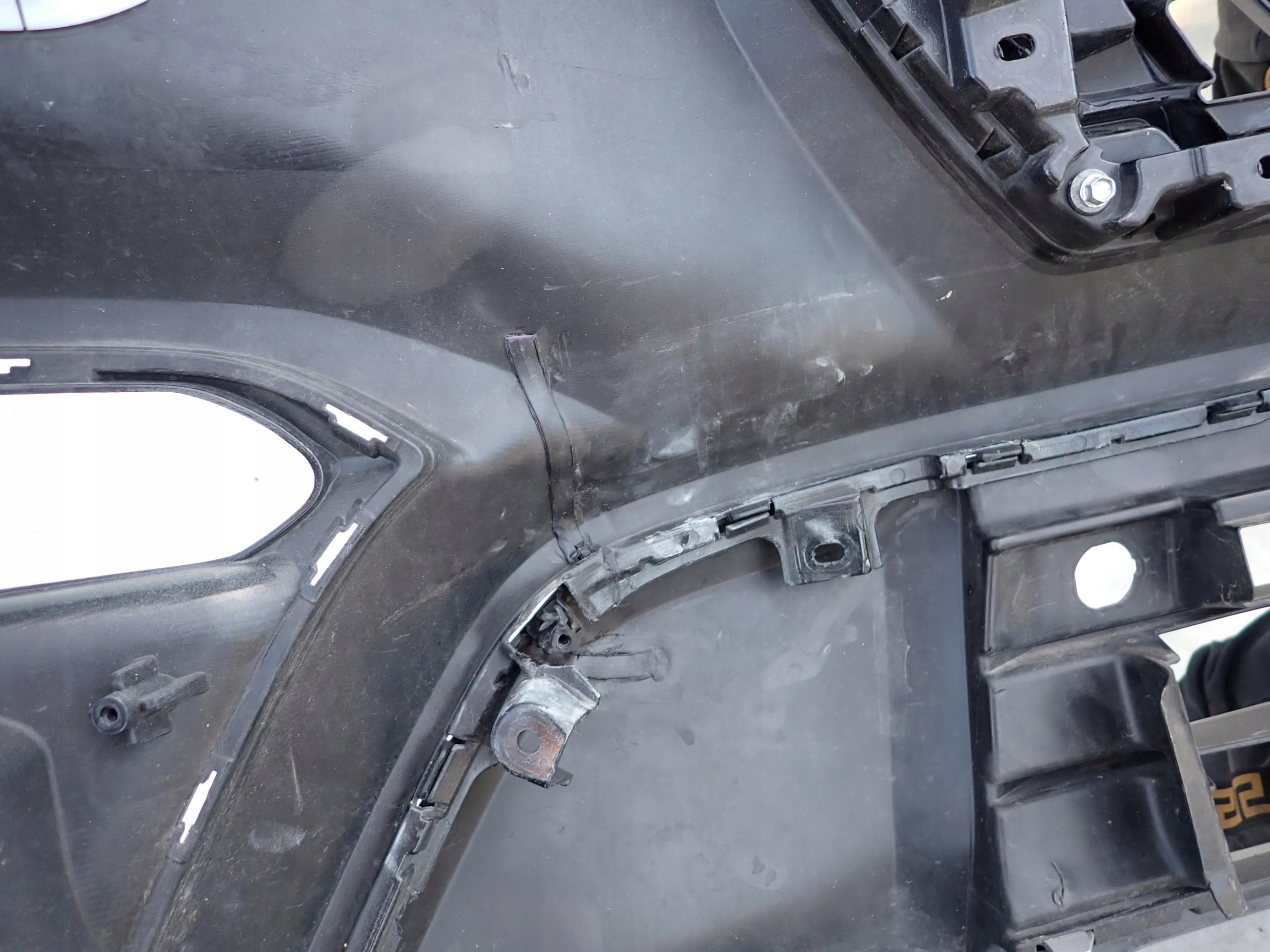 SUZUKI SX4 S-CROSS 21- bumper front front PDC