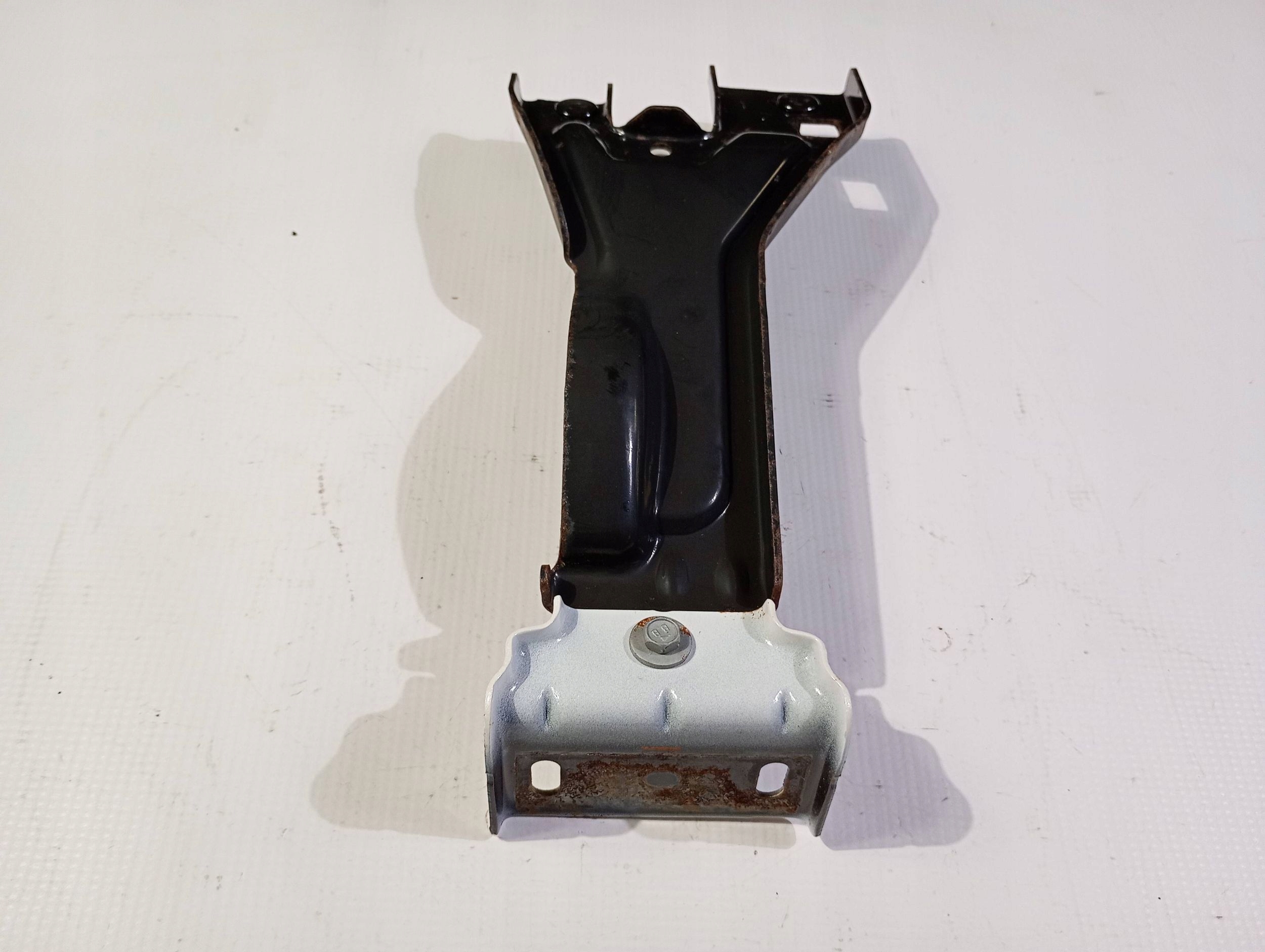 console holder pillar below bonnet latch lock Ford Edge II 2015