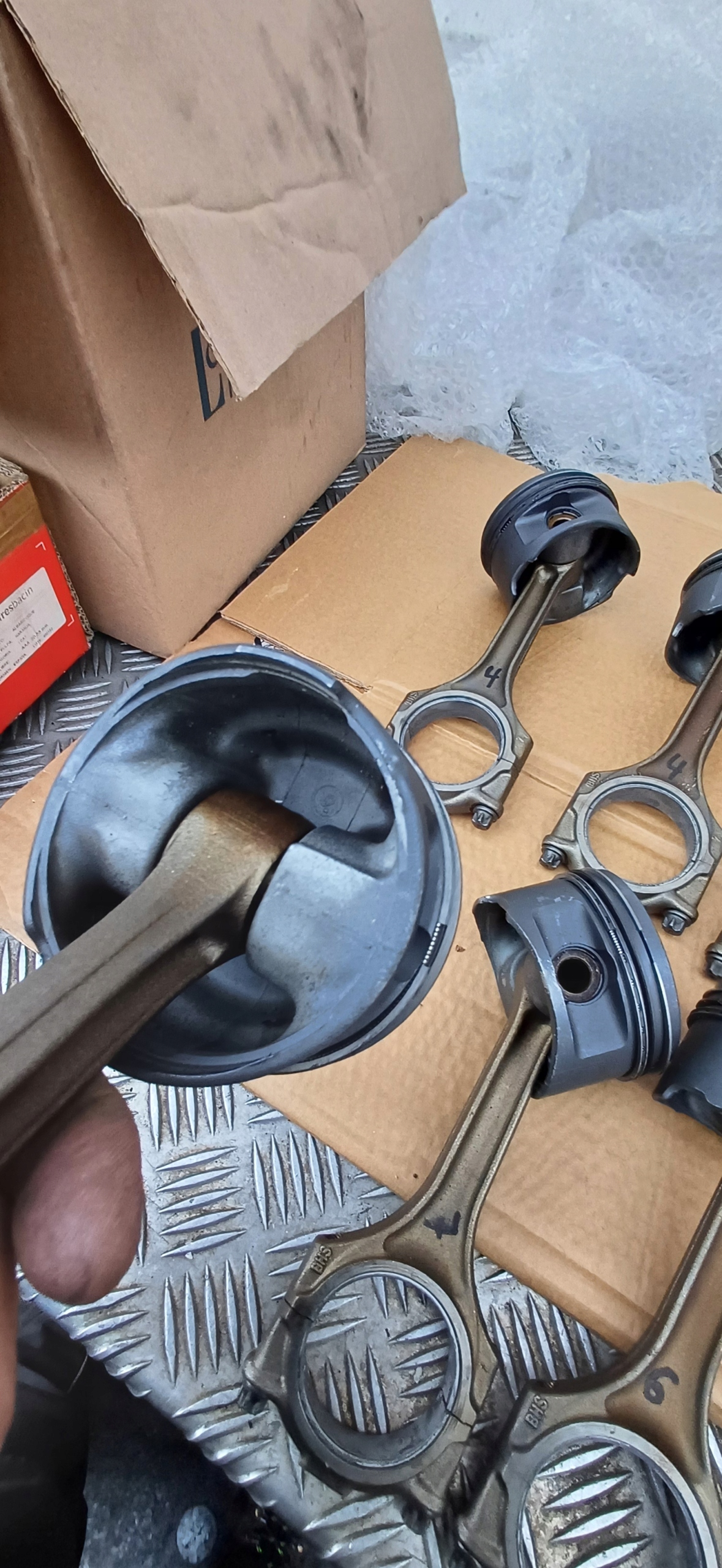 AUDI A6 S6 C5 4.2 Piston Bielle KORBA