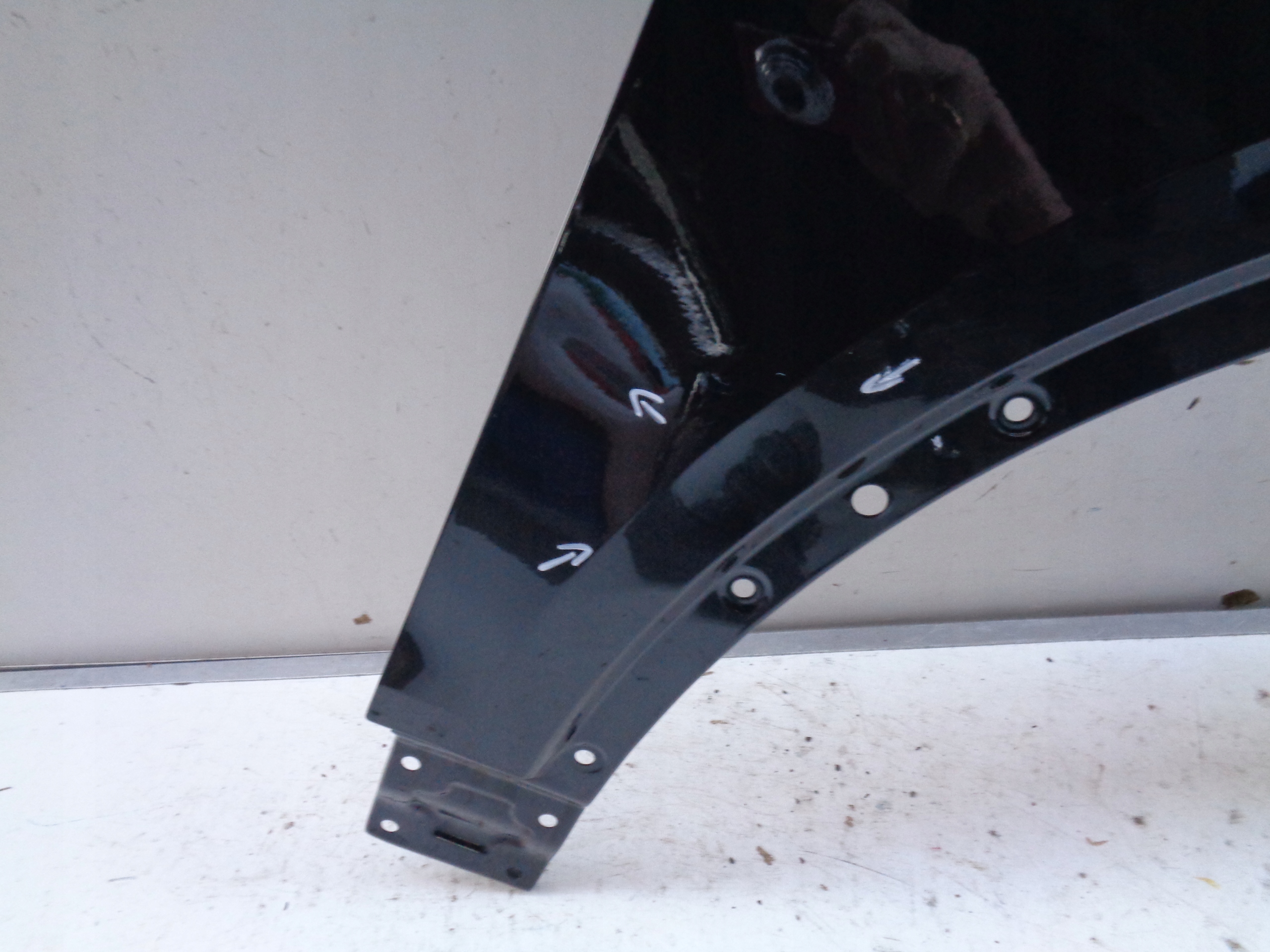 BŁOTNIK PRAWY PRZEDNI AUDI Q5 II 80A 16- NR 43620 Kolor do lakierowania