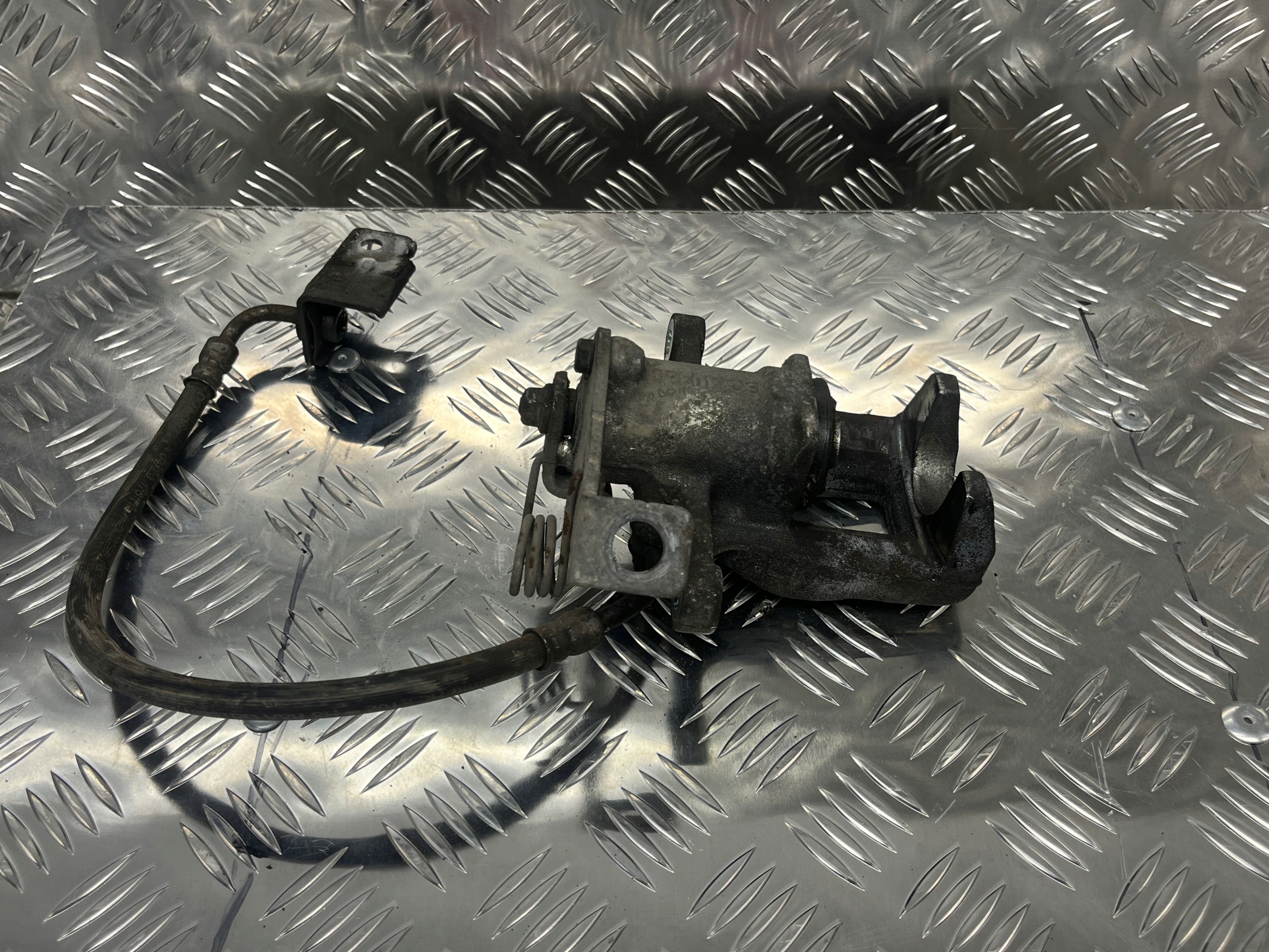 caliper brake left rear part rear KIA STONIC 2018 1.0 T-GDI