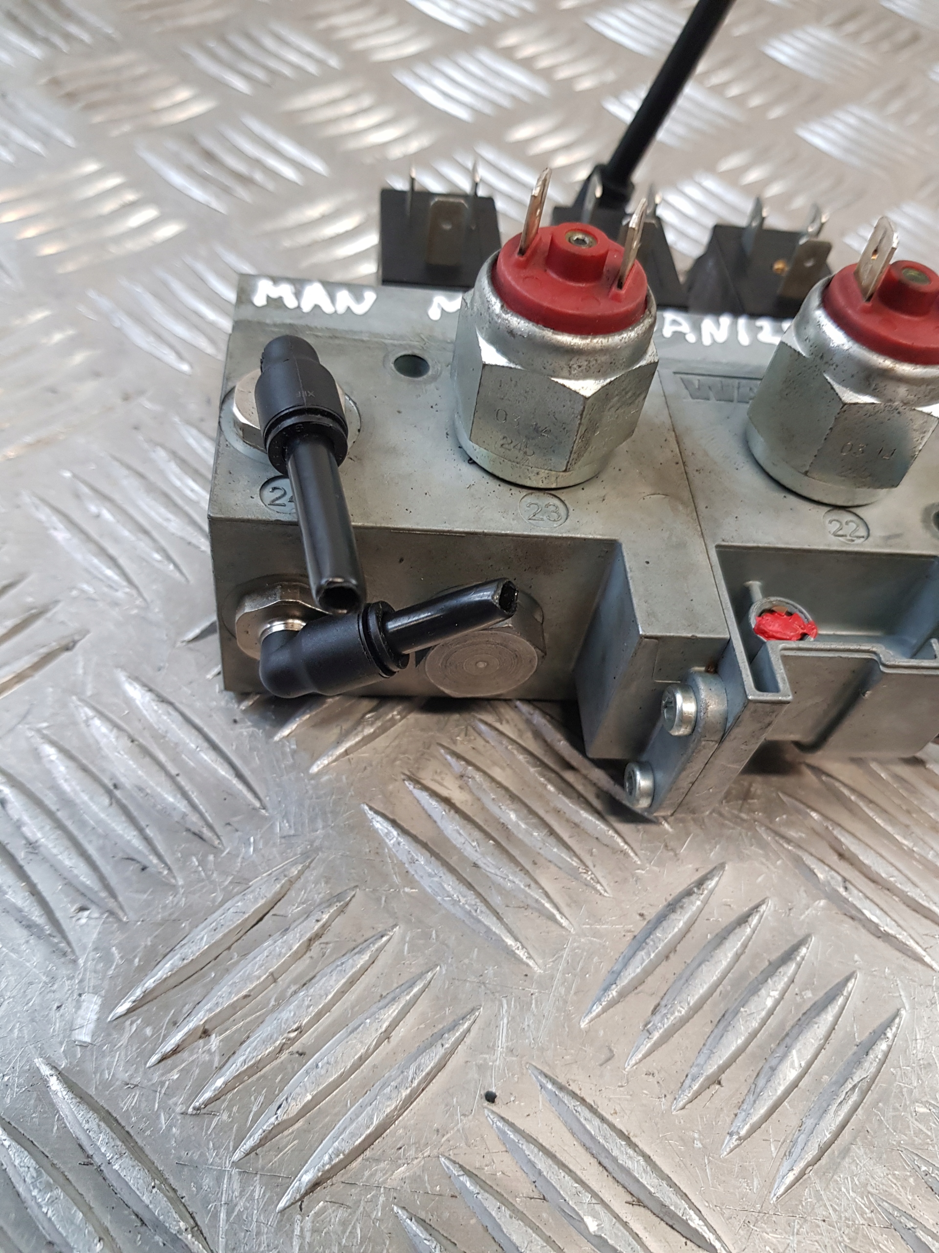 Sensor MAGNETYCZNY OTWIERANIA Tür WABCO 4726000220