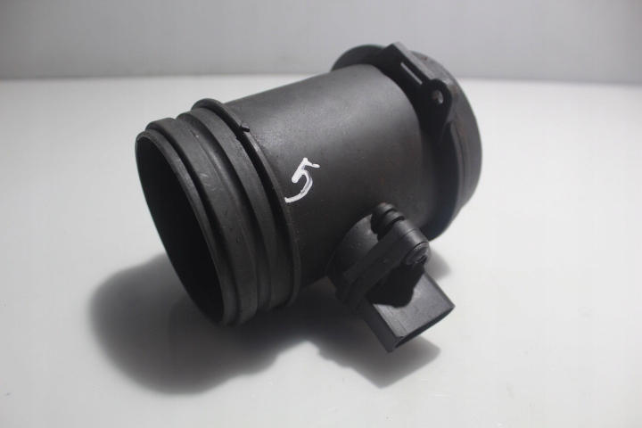 Расходомер воздуха AUDI A8 D3