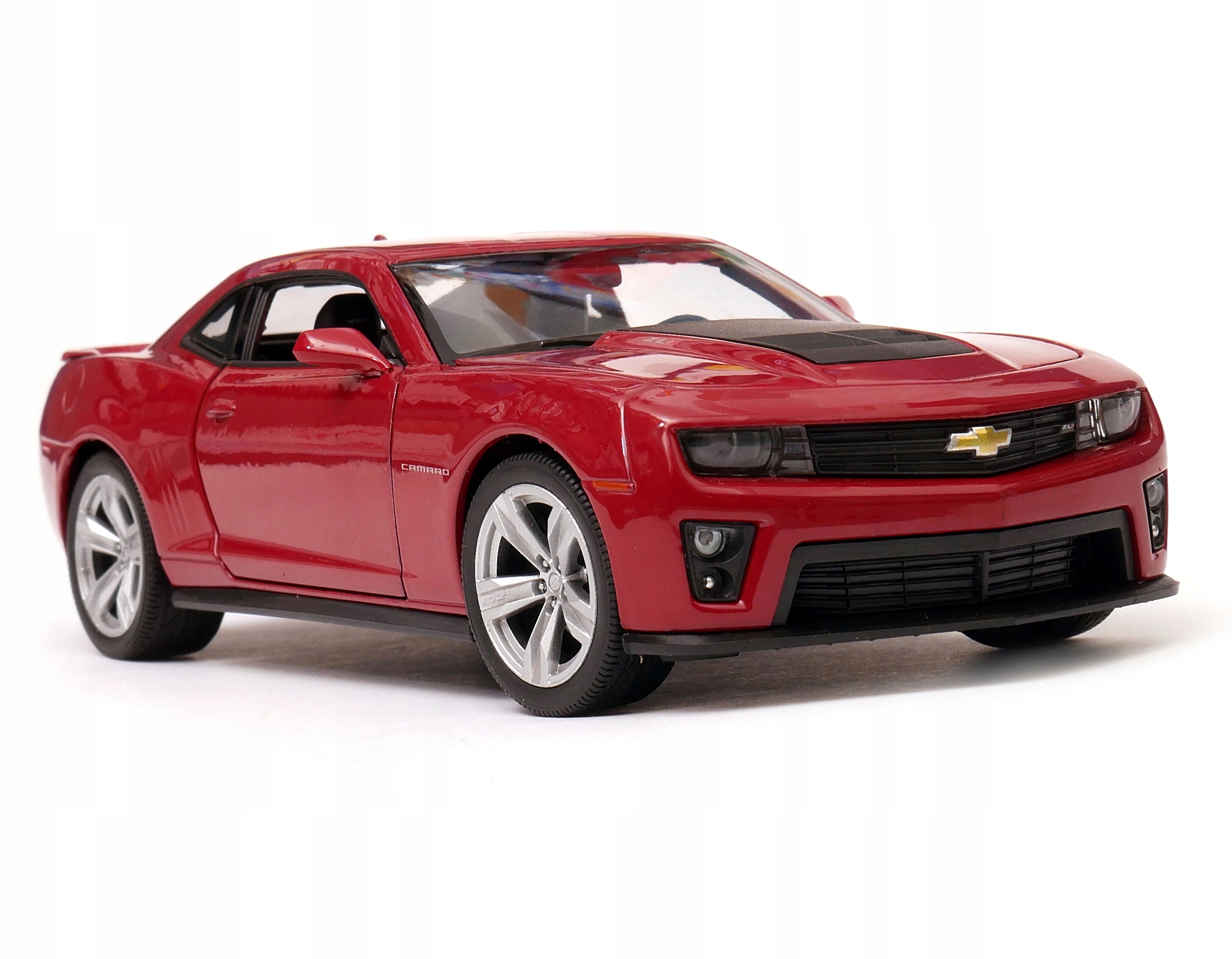 Chevrolet Camaro ZL1 1:24 Welly vínová