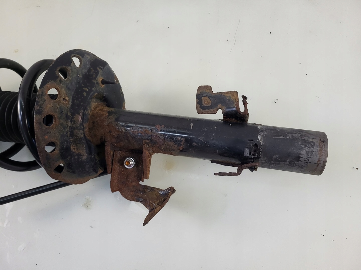 shock absorber spring right front front 2.0d Range Rover EVOQUE L538 LIFT