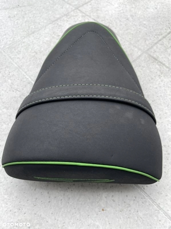 Sedadlo zadného sedadla komfort Kawasaki Z1000SX 10-16