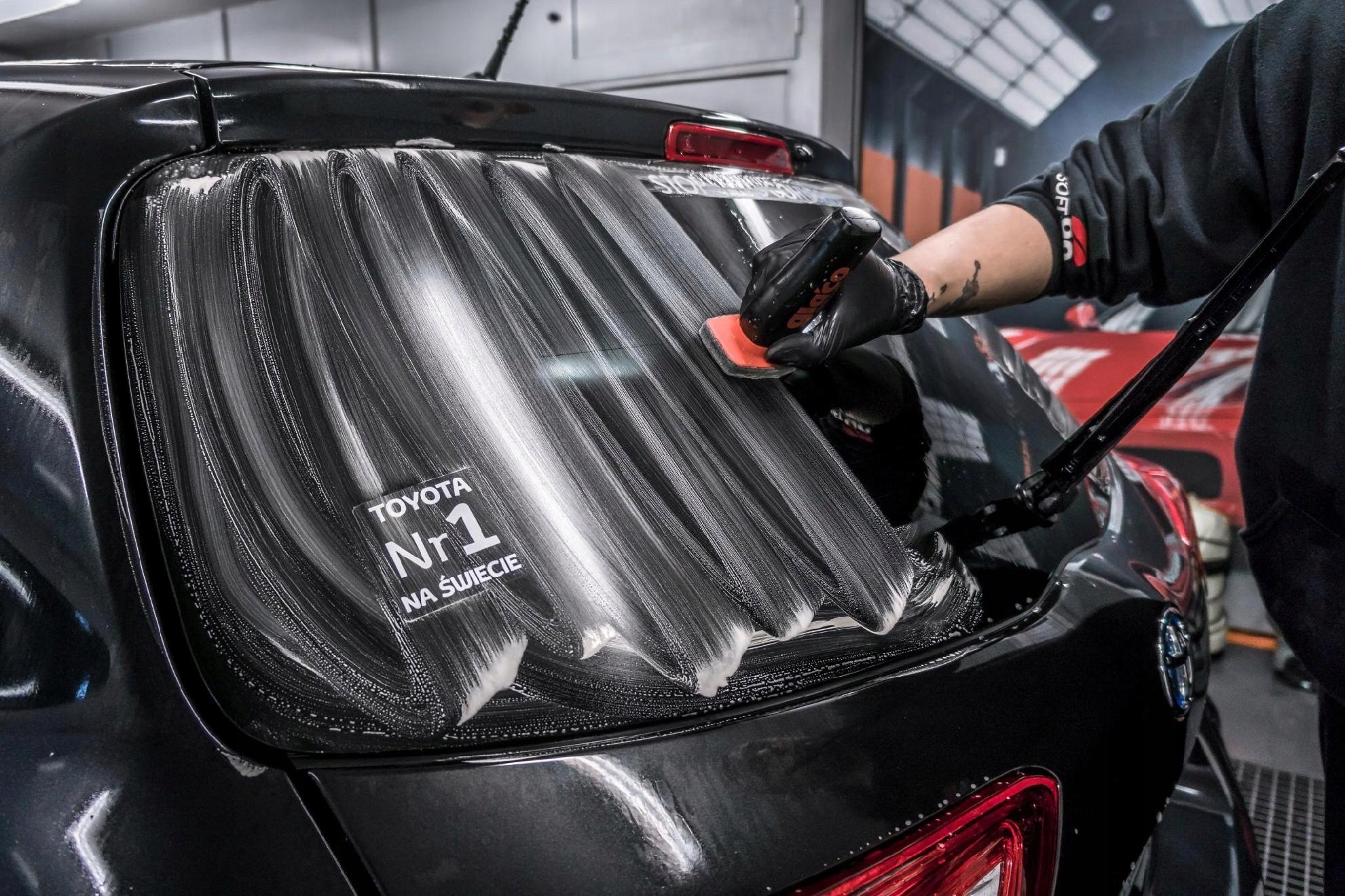 Soft99 GLACO GLASS COMPOUND 100ML EAN (GTIN) 0702749595174