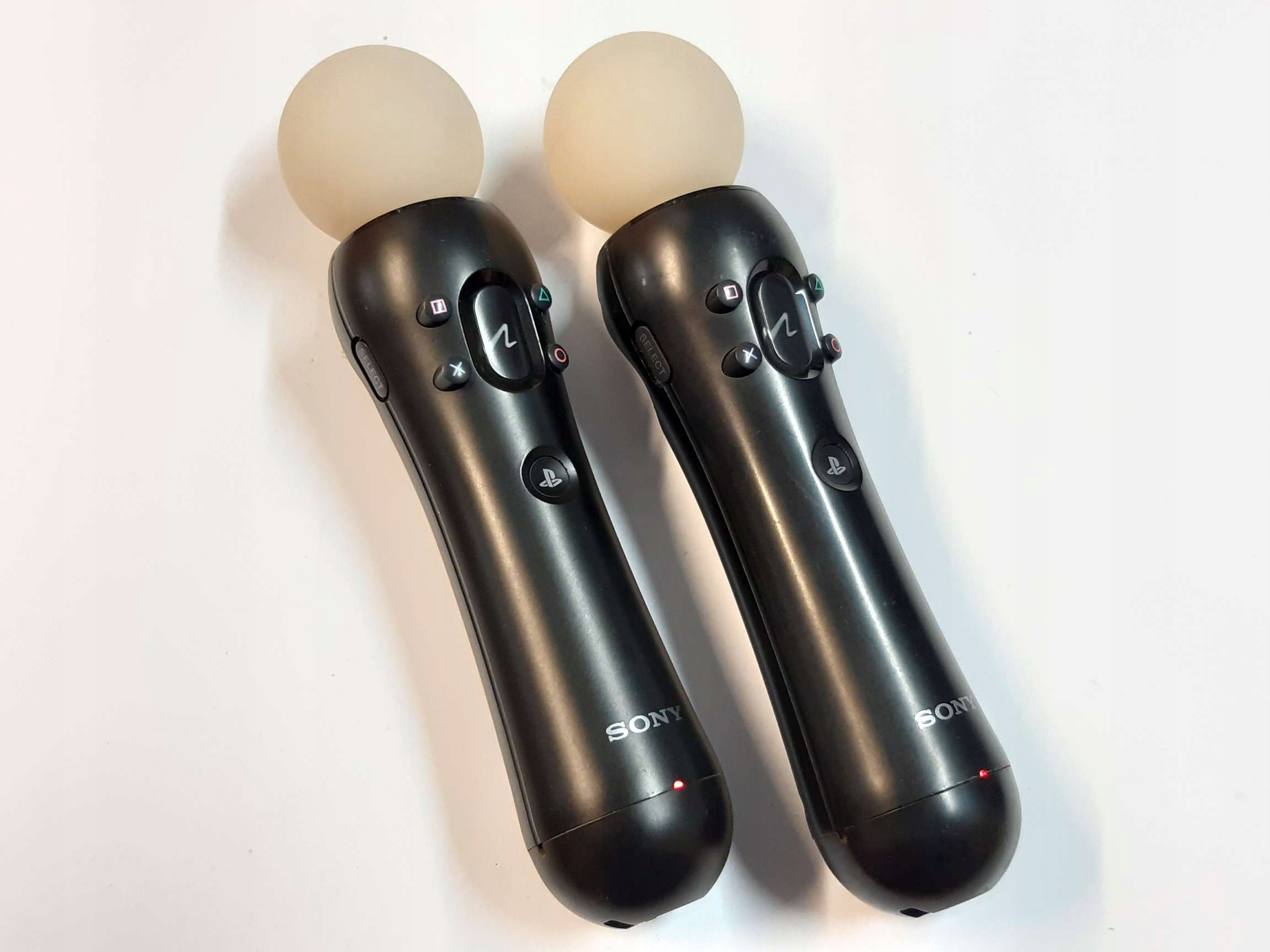 GOGLE PLAYSTATION VR V2 + KAMERA + 2x MOVE + ADAPTER PS4 / PS5 Kod producenta CUH-ZVR2